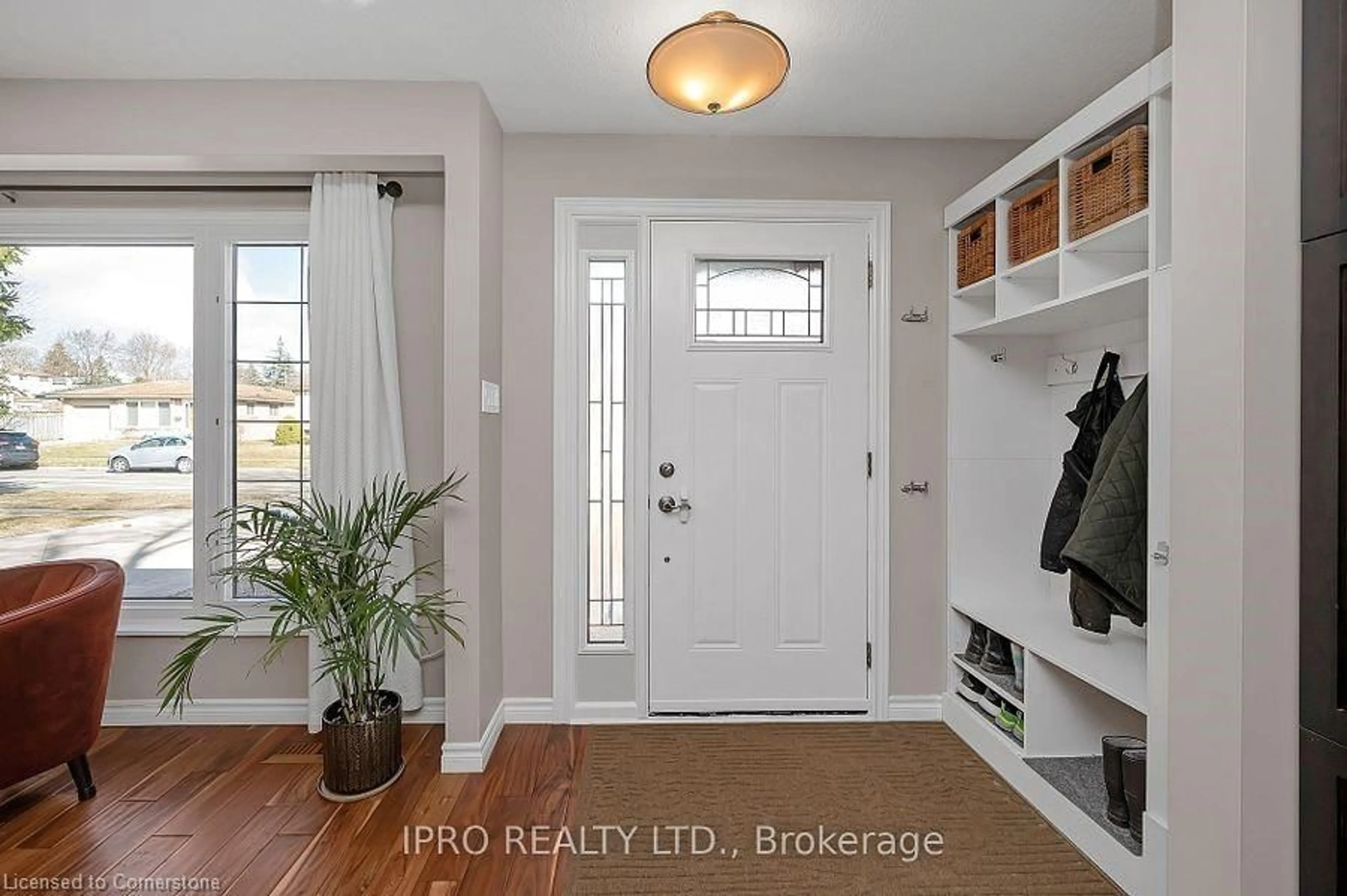 Indoor entryway for 64 Hahn Ave, Cambridge Ontario N3C 2X9