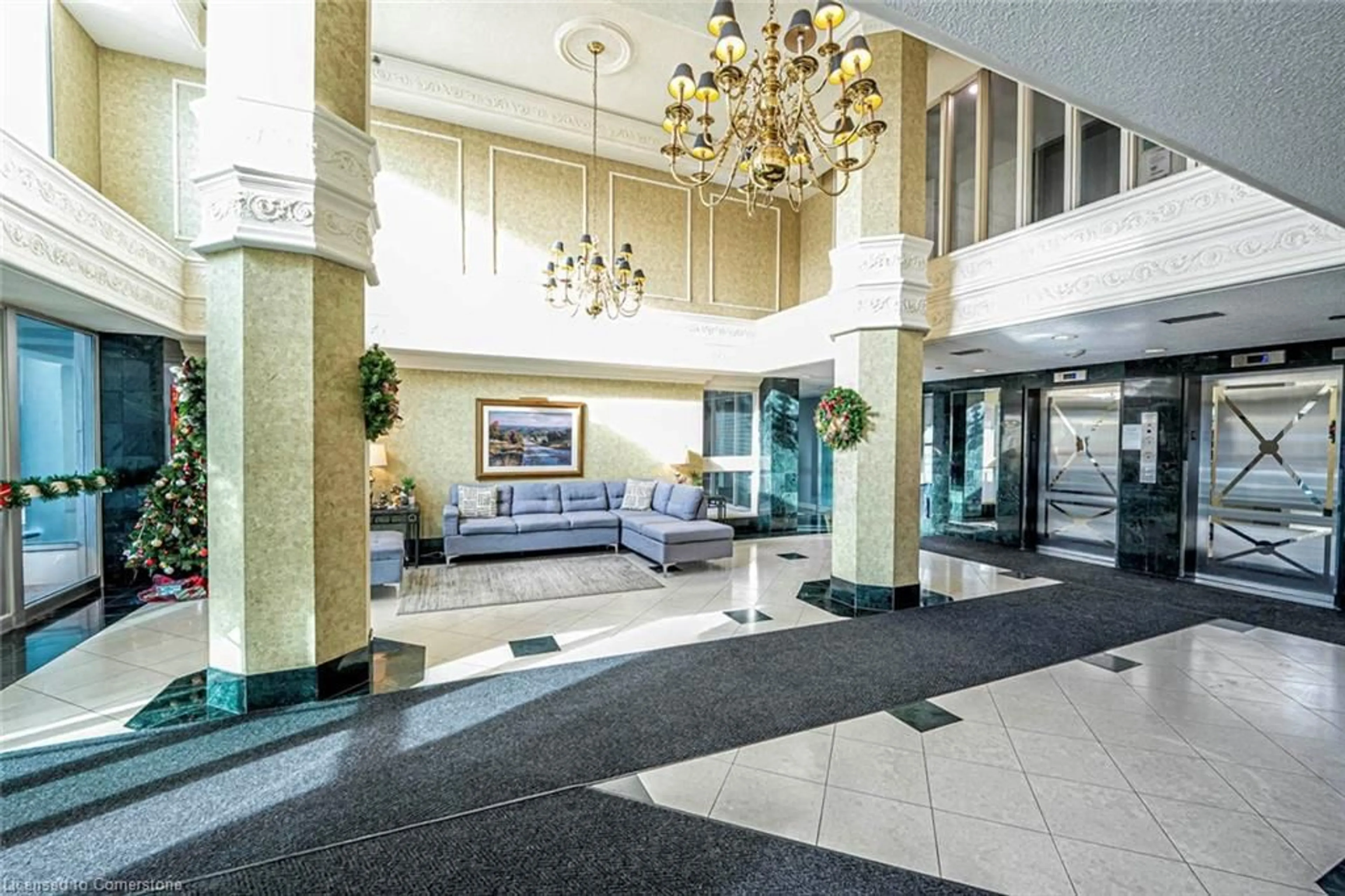 Lobby for 320 Mill St #606, Peel Ontario L6Y 3V2