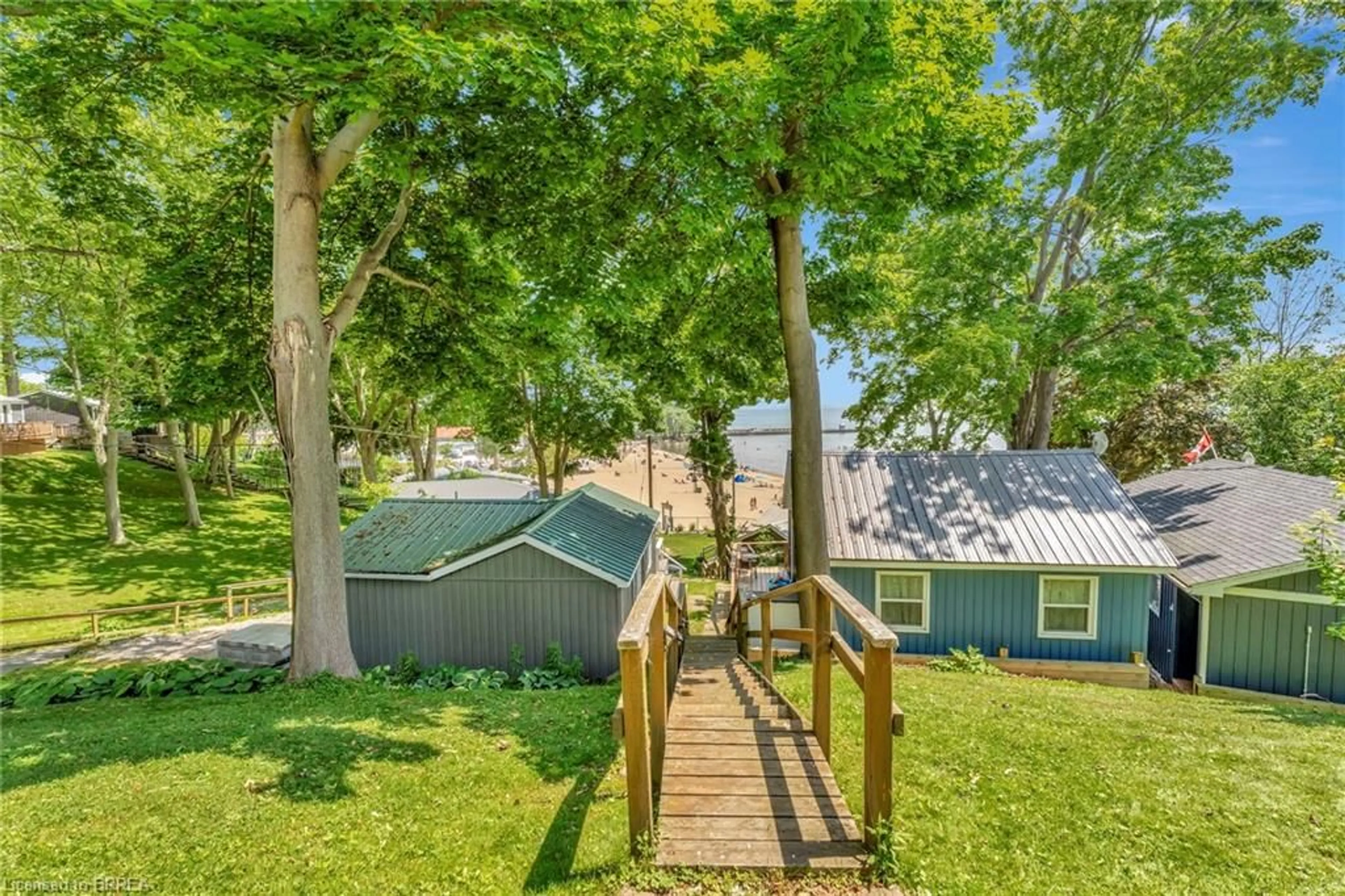 A pic from outside/outdoor area/front of a property/back of a property/a pic from drone, unknown for 17 Bucks Pk, Port Dover Ontario N0A 1N0