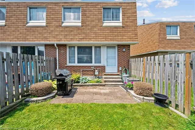 Additional property image - 299 Limeridge Rd Unit 20