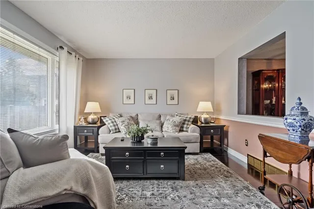 Additional property image - 299 Limeridge Rd Unit 20