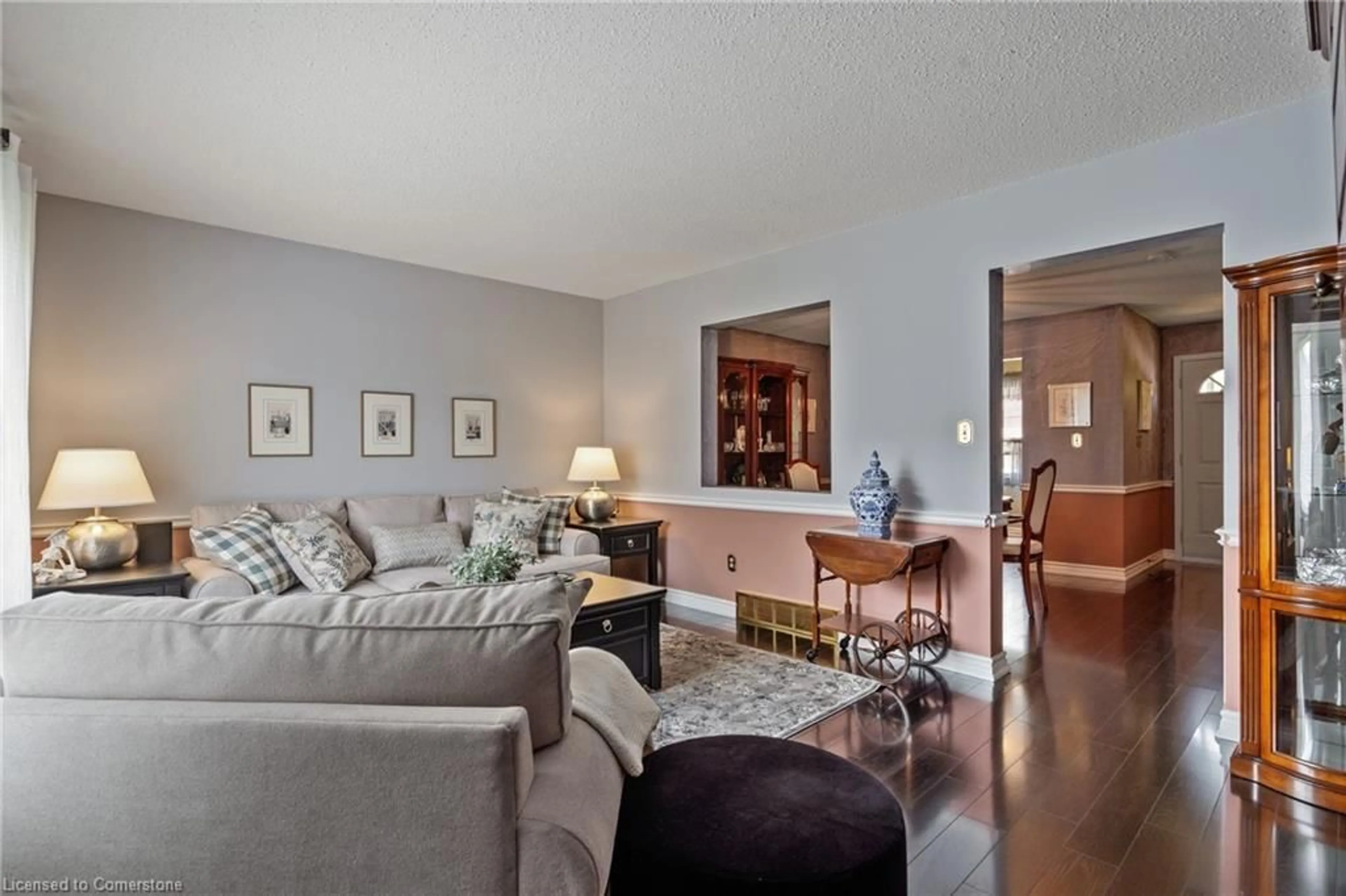 Living room with furniture, unknown for 299 Limeridge Rd #20, Hamilton Ontario L9C 2V4