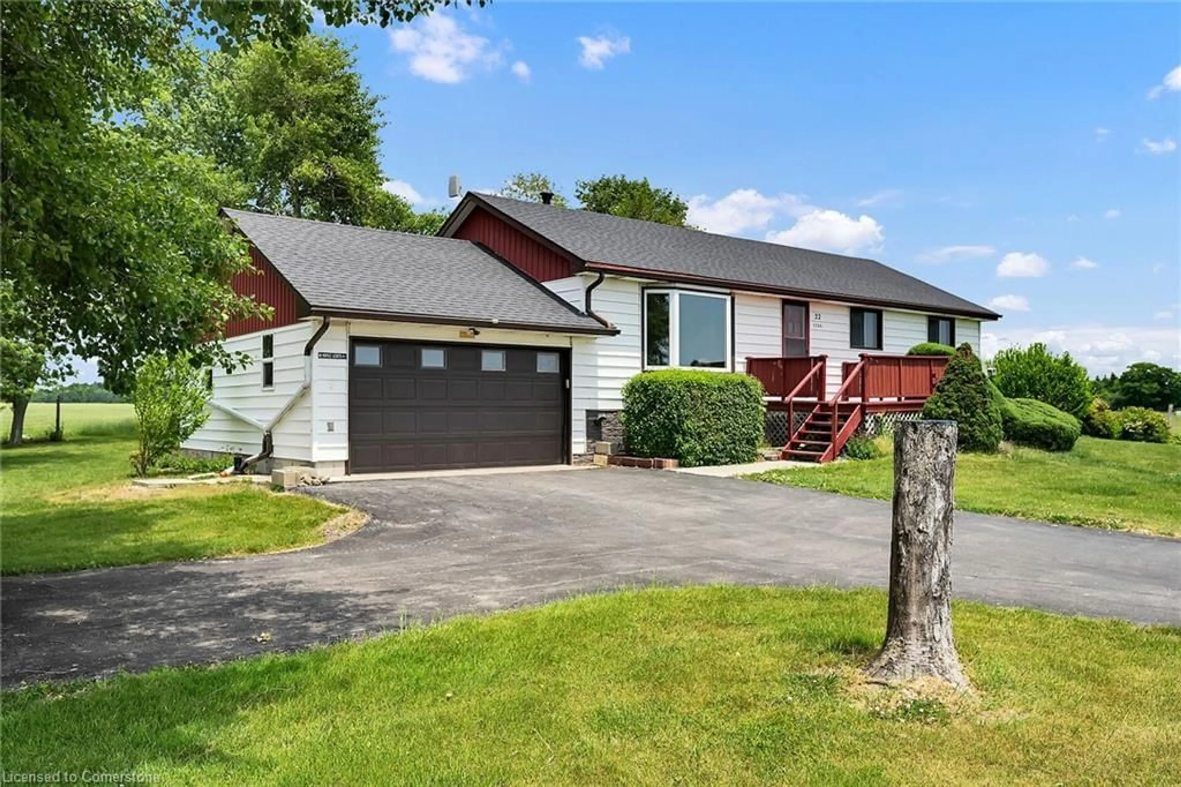 Home with vinyl exterior material, street for 1745 Conc 3 Walpole Rd, Selkirk Ontario N0A 1P0