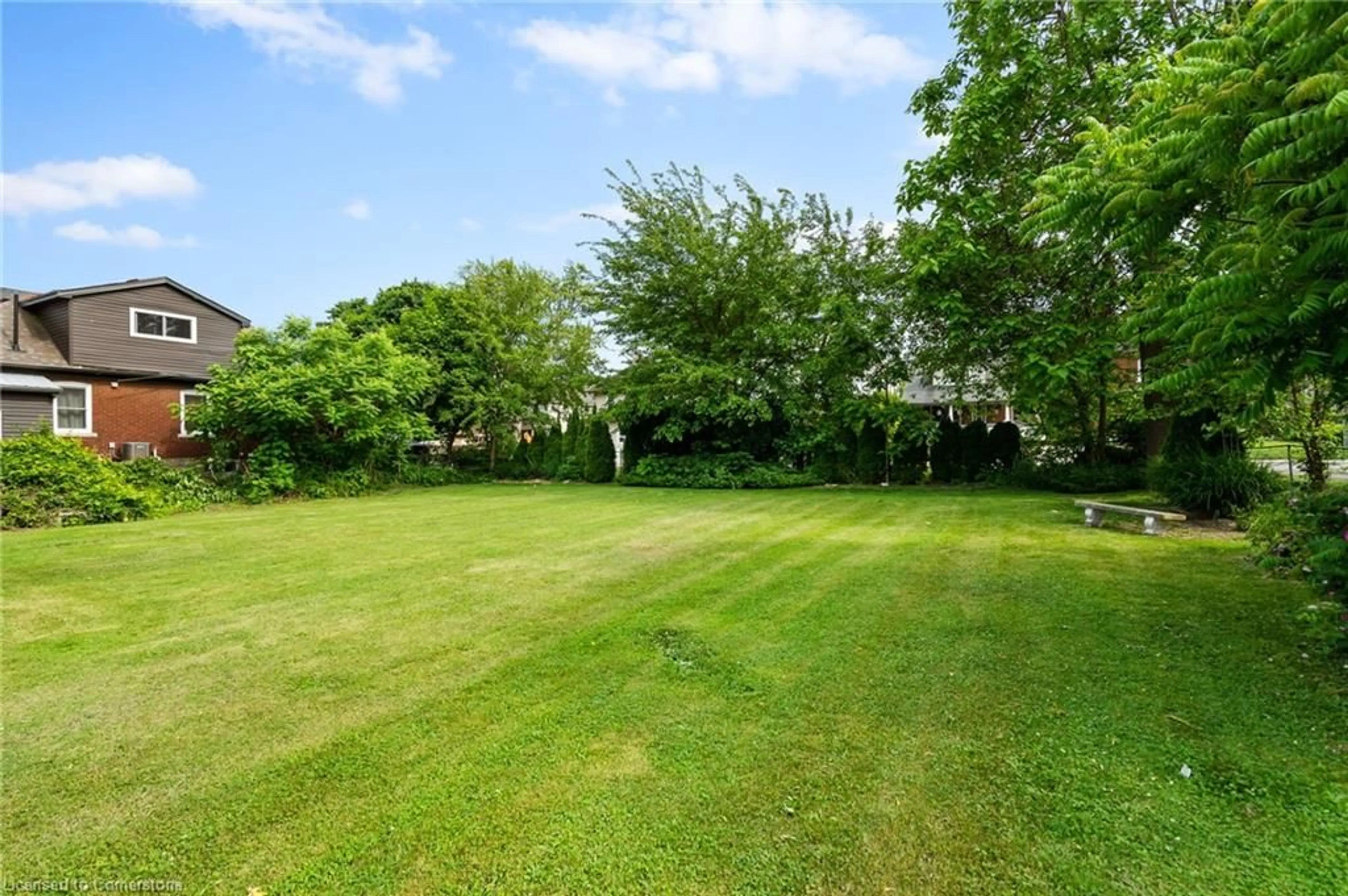 A pic from outside/outdoor area/front of a property/back of a property/a pic from drone, forest/trees view for LOT 120 Bridge St, Niagara Falls Ontario L2E 2T5