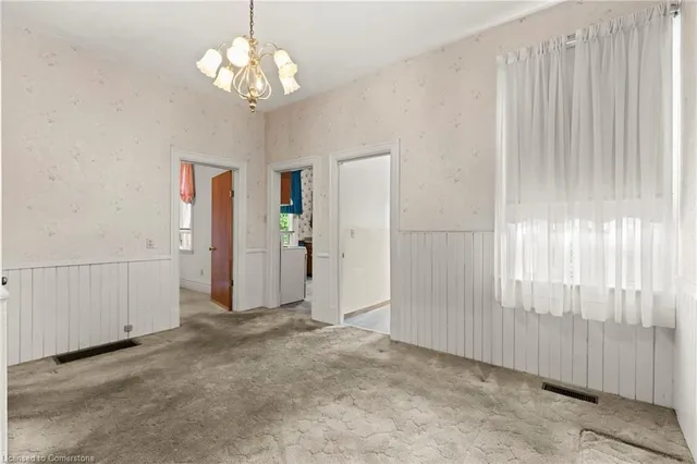 Additional property image - 441 King William St