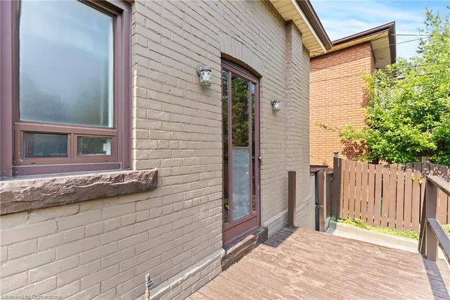 Additional property image - 441 King William St
