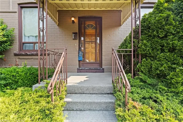 Additional property image - 441 King William St