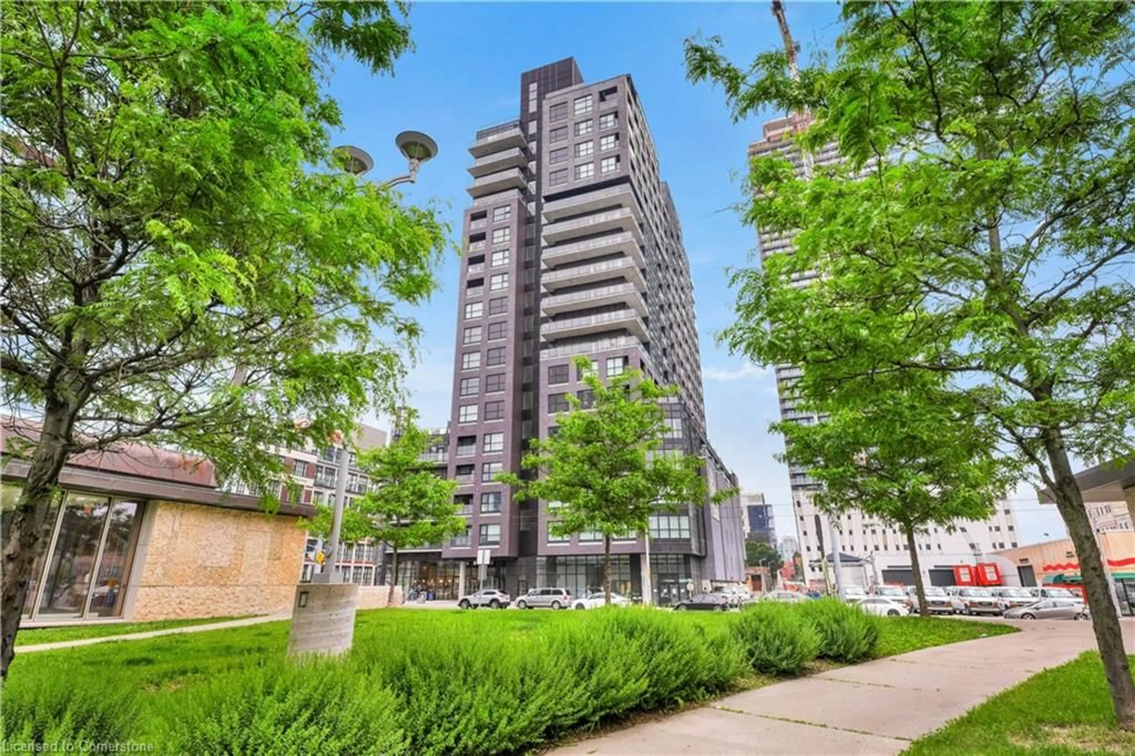 Patio, street for 1 Victoria St #601, Kitchener Ontario N2G 0B5