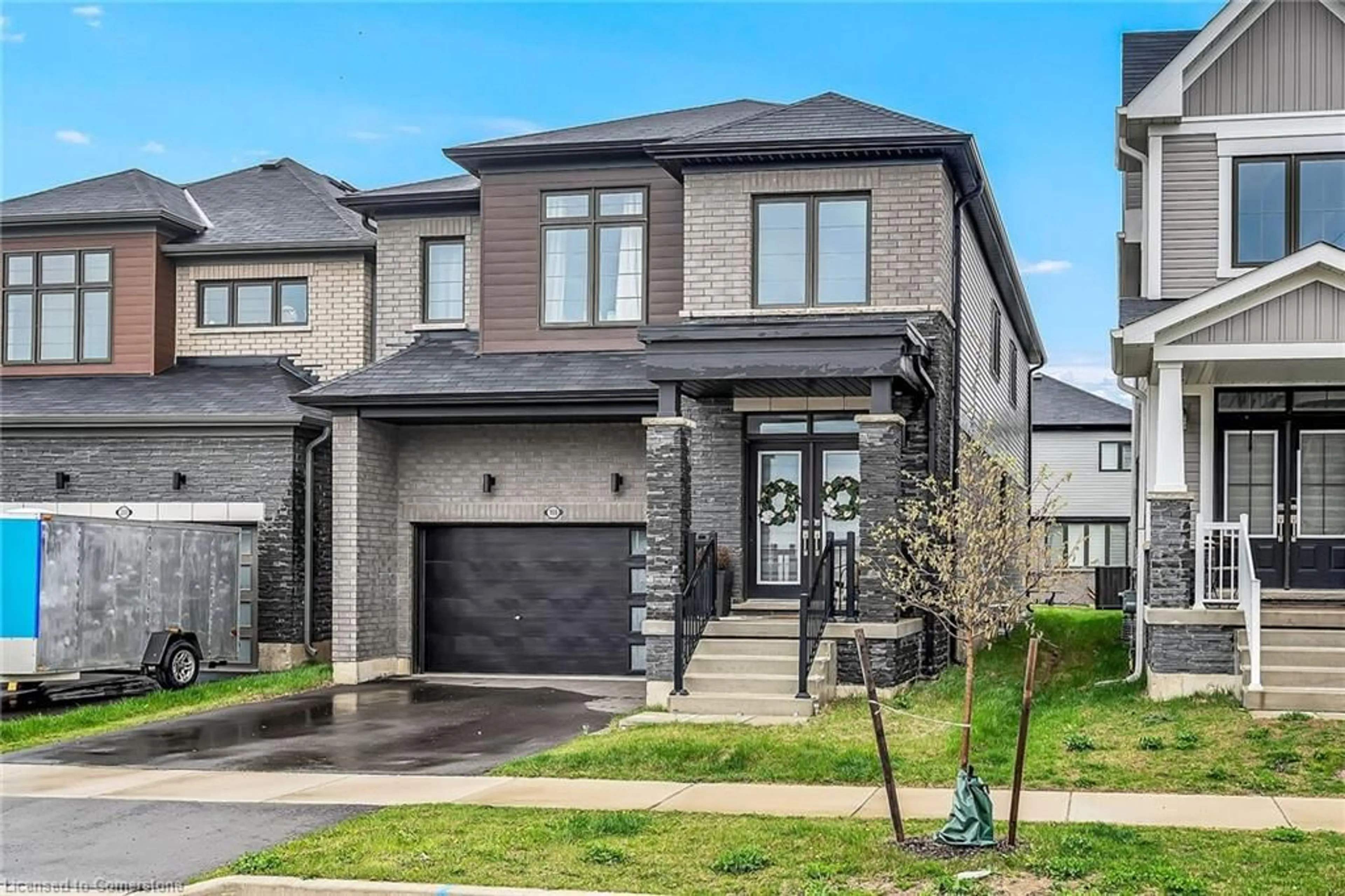 Home with brick exterior material, street for 198 Whithorn Cres, Caledonia Ontario N3W 0E5