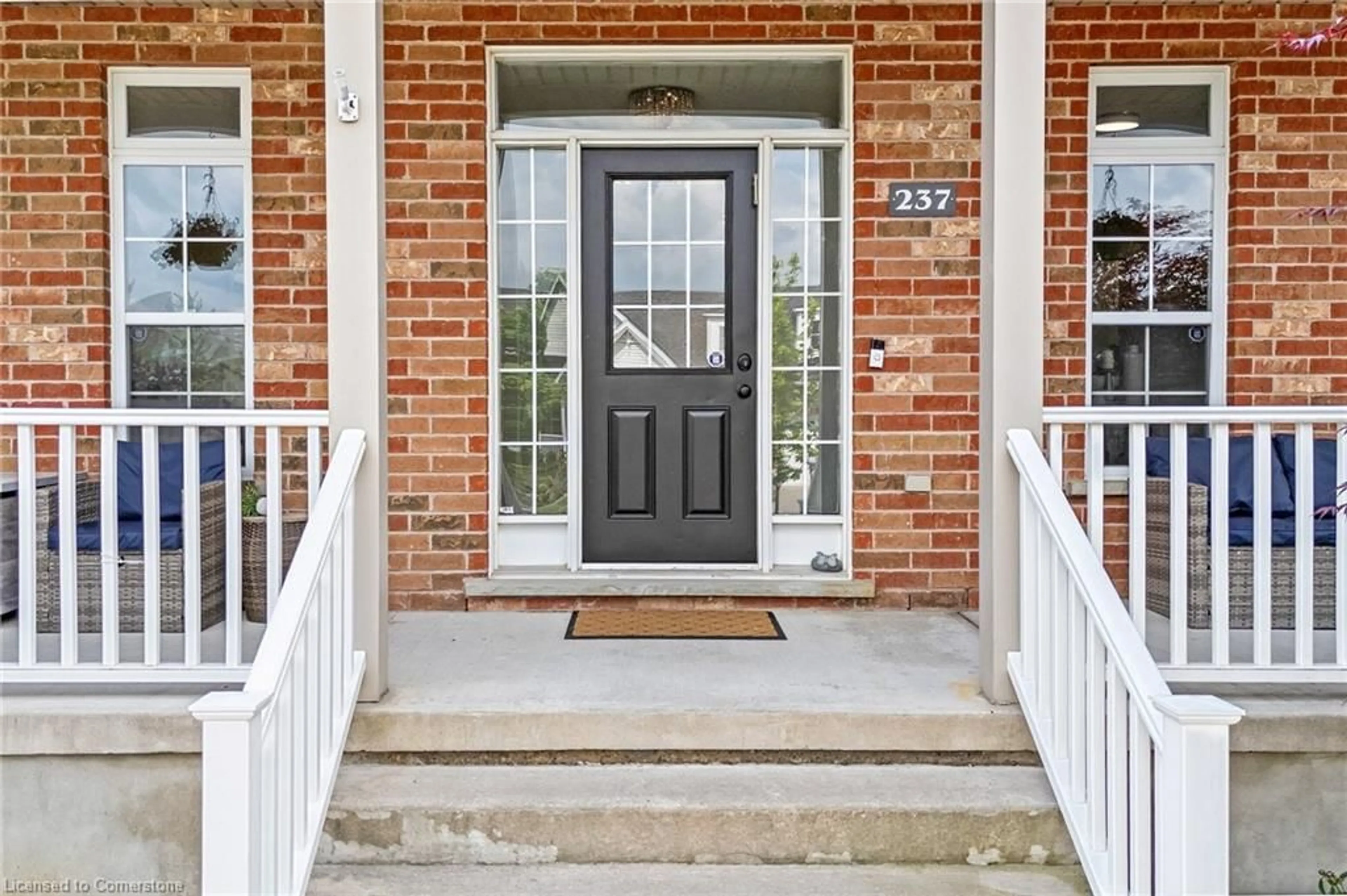 Indoor entryway for 237 Ridge Top Cres, Rockwood Ontario N0B 2K0