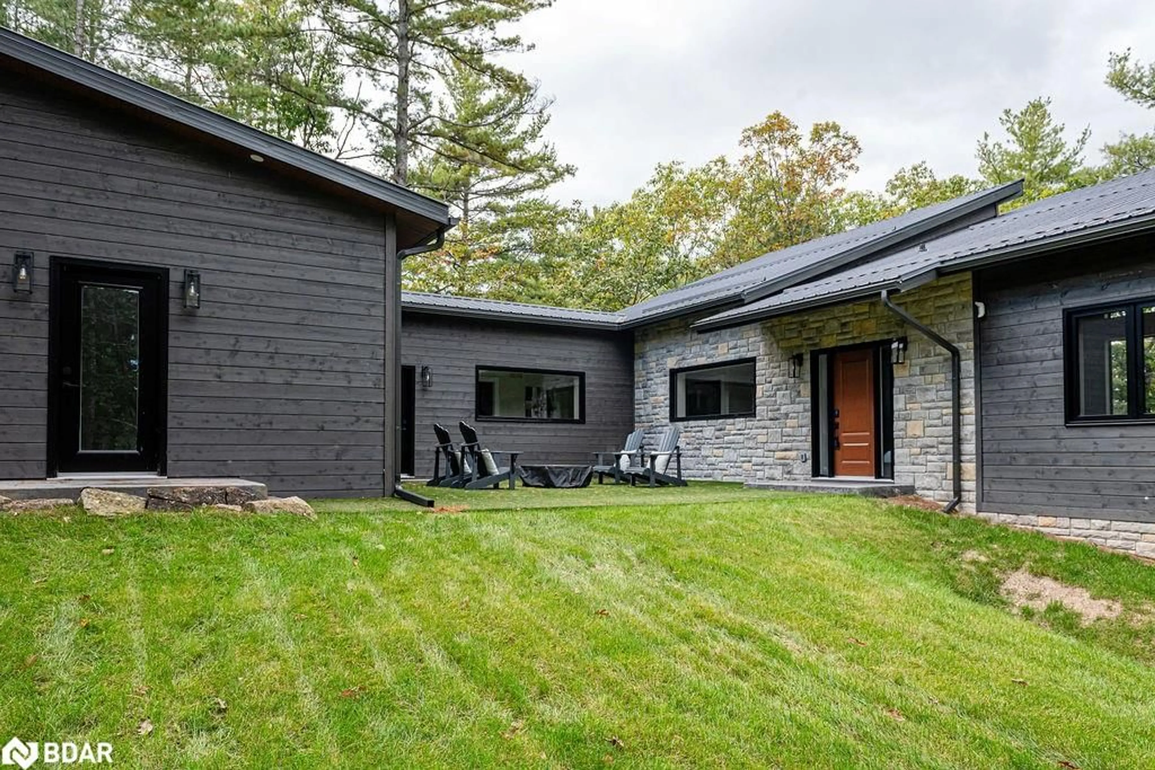Home with brick exterior material, unknown for 735 Fire Route 93, Havelock Ontario K0L 2H0