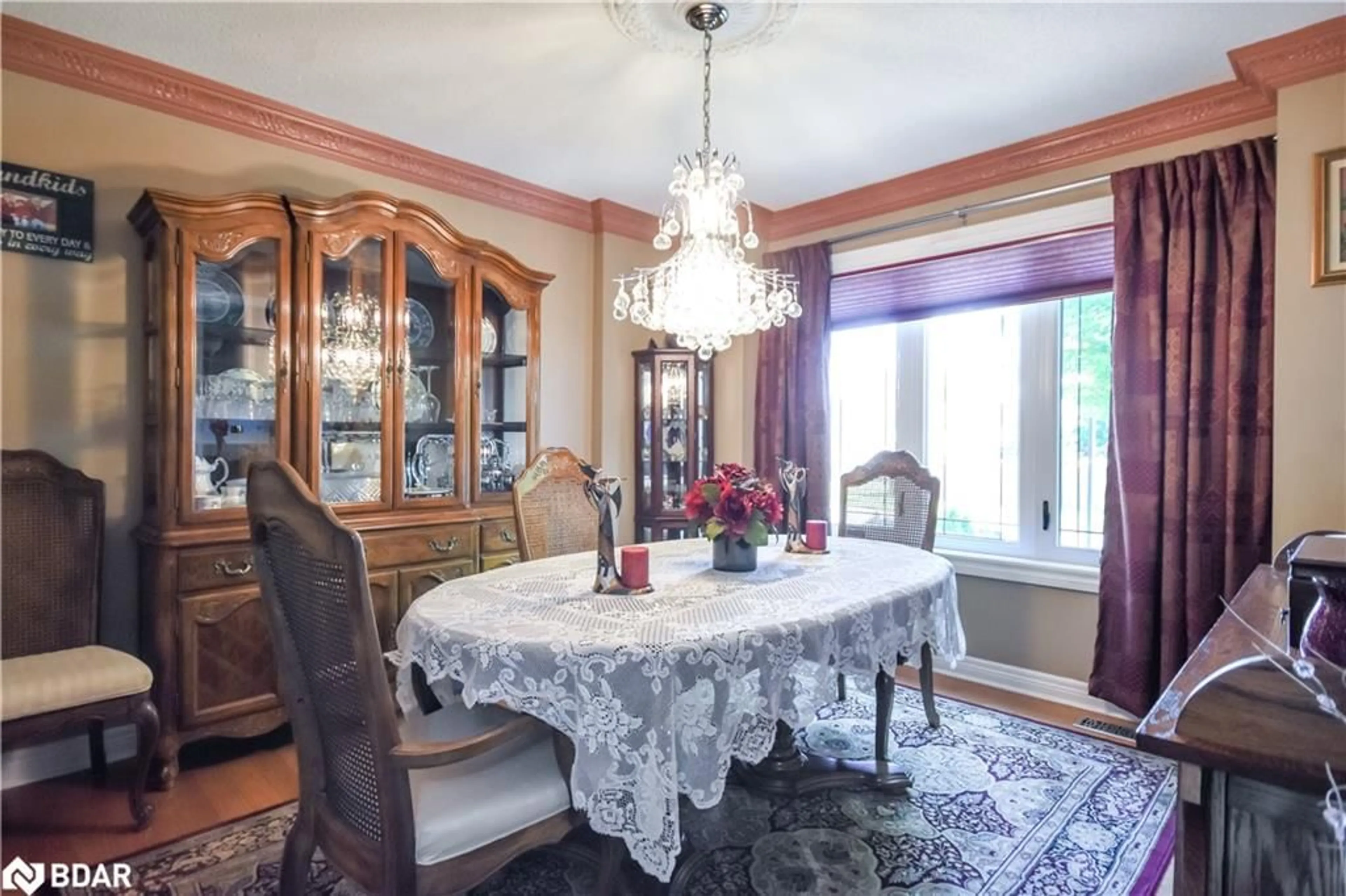 Dining room, unknown for 5 Meadowood Dr, Wasaga Beach Ontario L9Z 3C2