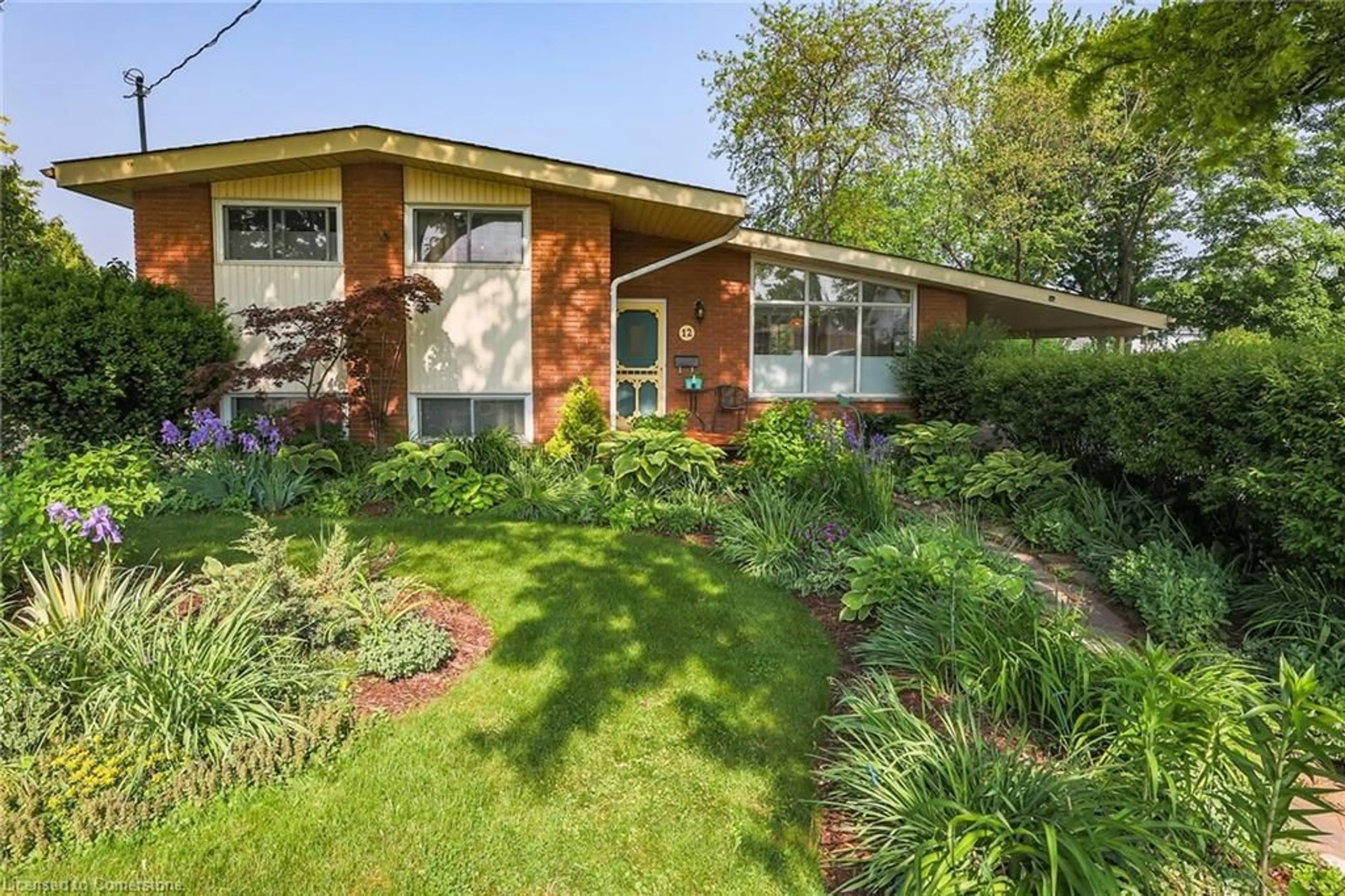 Home with brick exterior material, street for 12 Eldrid Crt, Grimsby Ontario L3M 1Z2