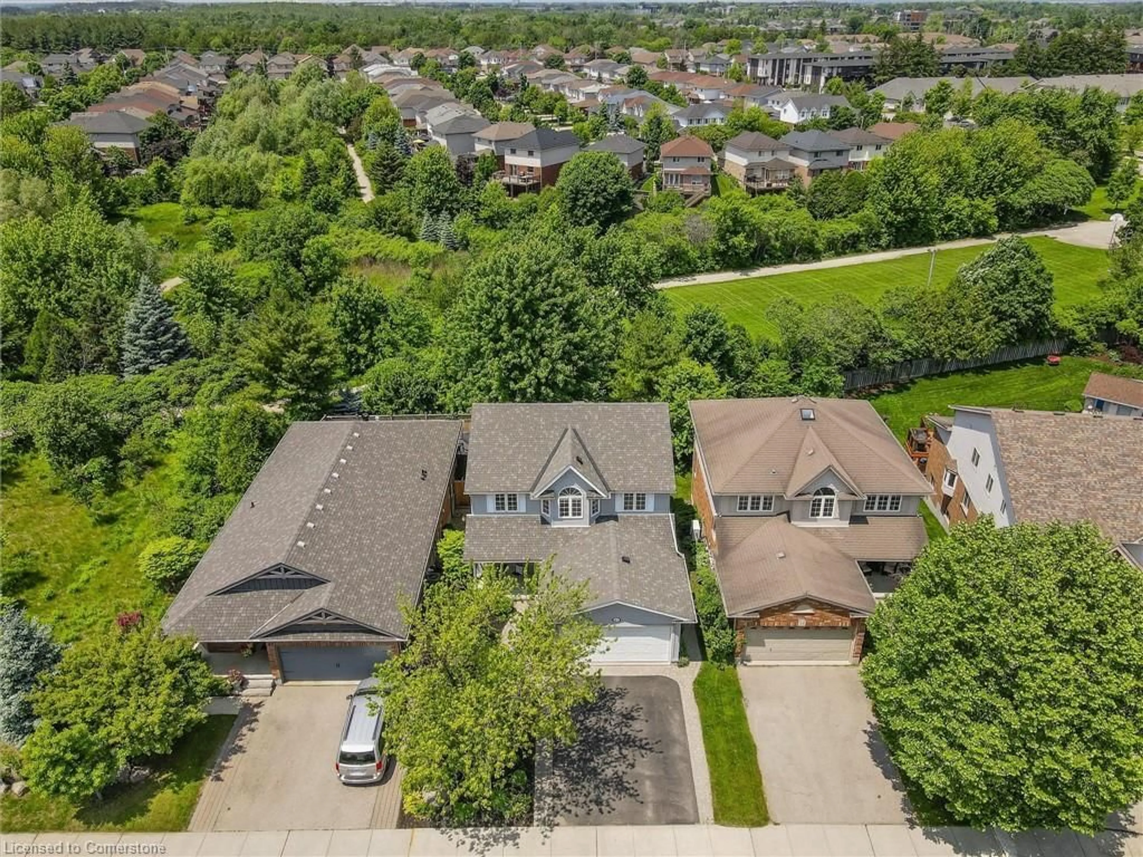 A pic from outside/outdoor area/front of a property/back of a property/a pic from drone, street for 41 Munroe Cres, Guelph Ontario N1G 5E5
