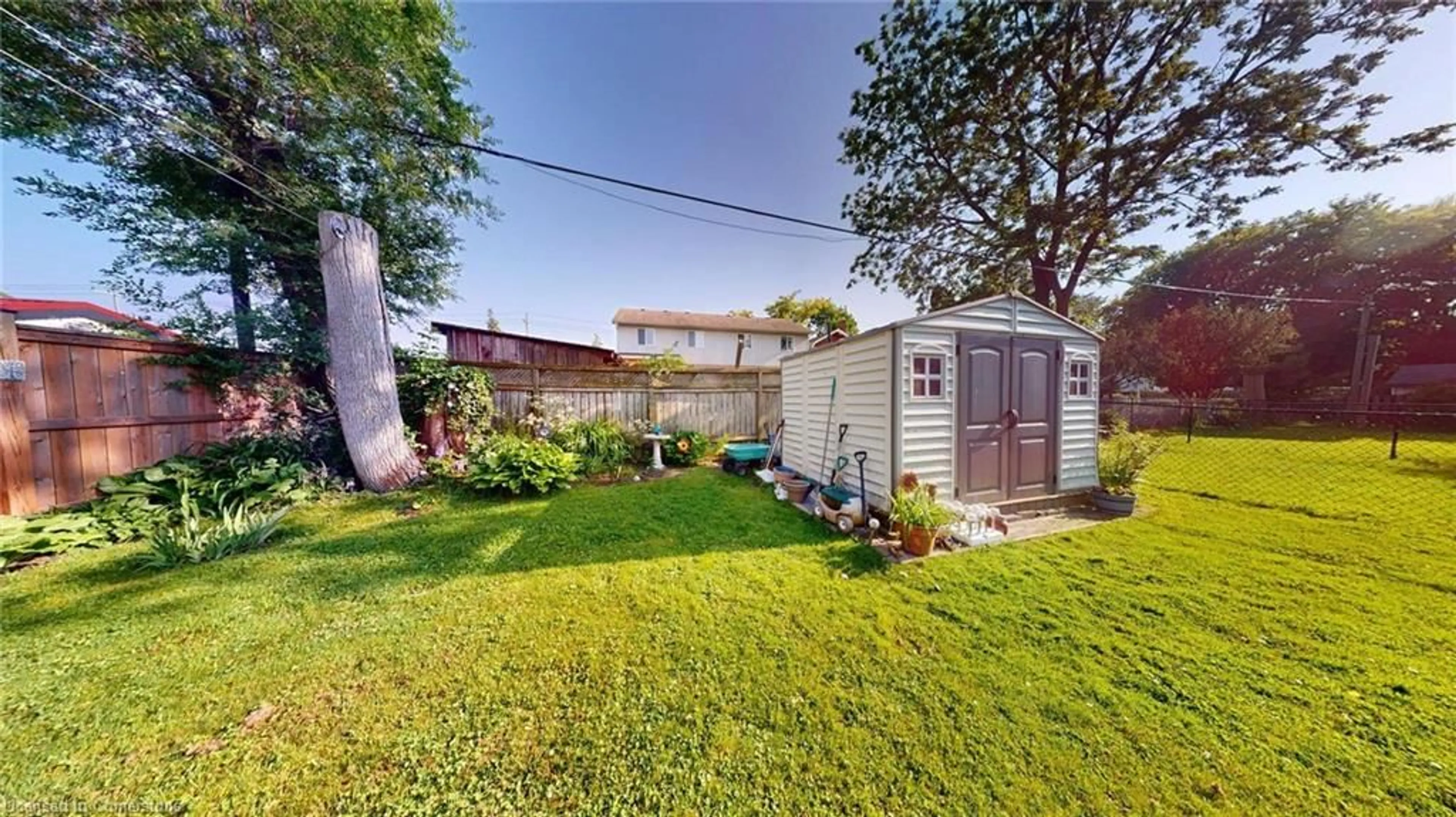 Shed for 175 Perth St, Stratford Ontario N5A 3Y3