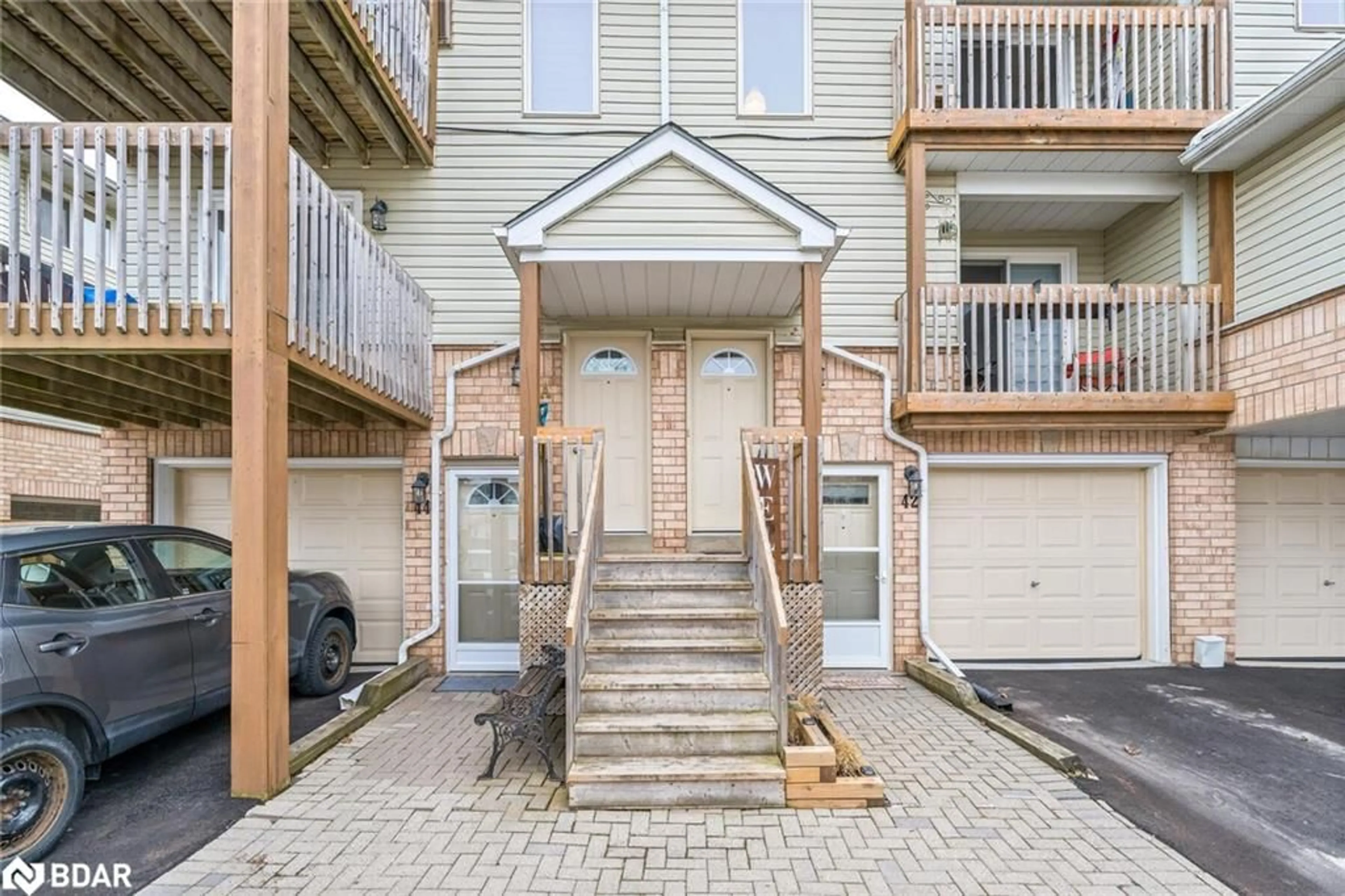 Unknown for 42A Stewart Maclaren Rd, Georgetown Ontario L7G 5L9