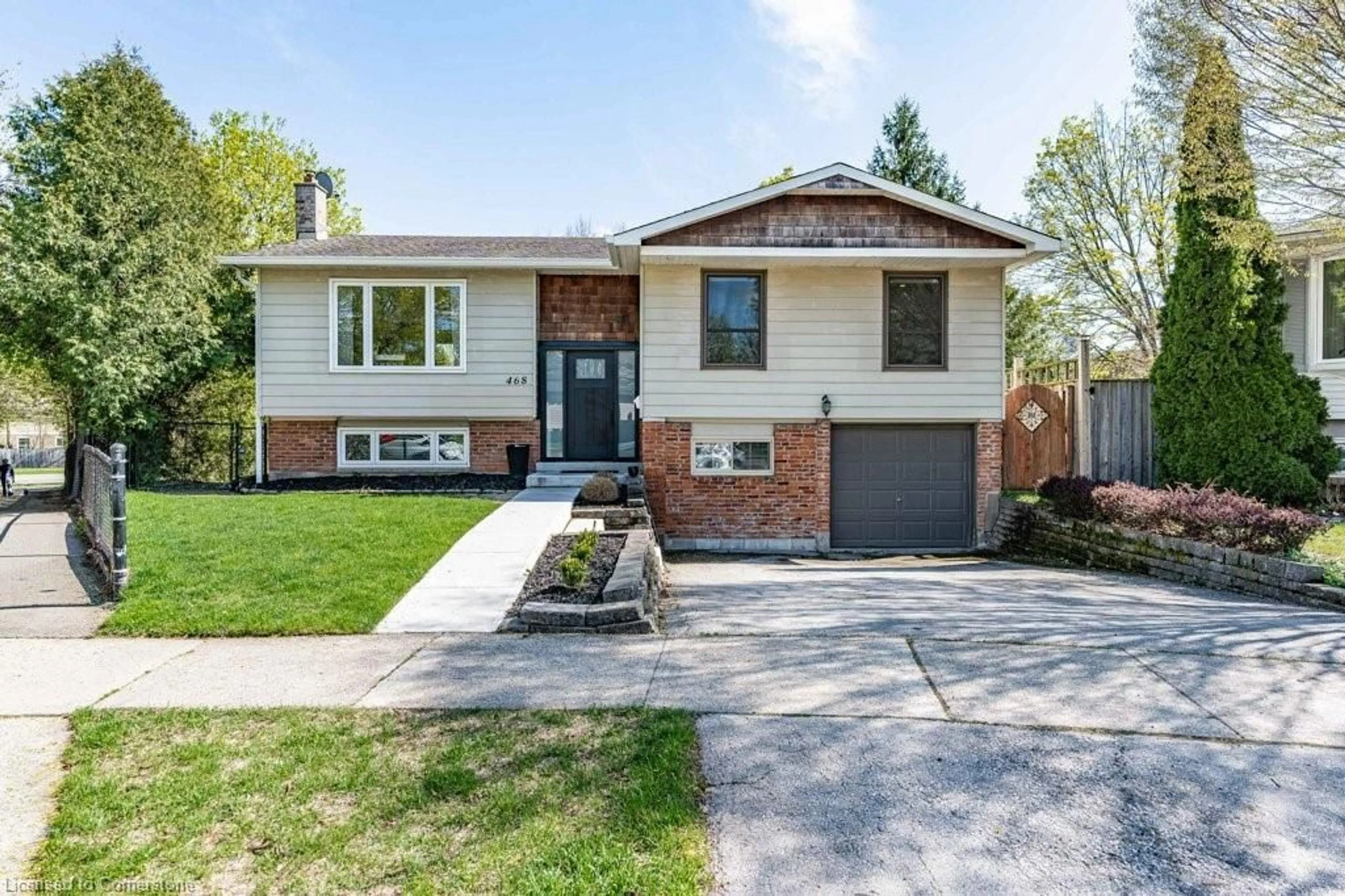 Home with brick exterior material, street for 468 Sparling Cres, Burlington Ontario L7L 5J4
