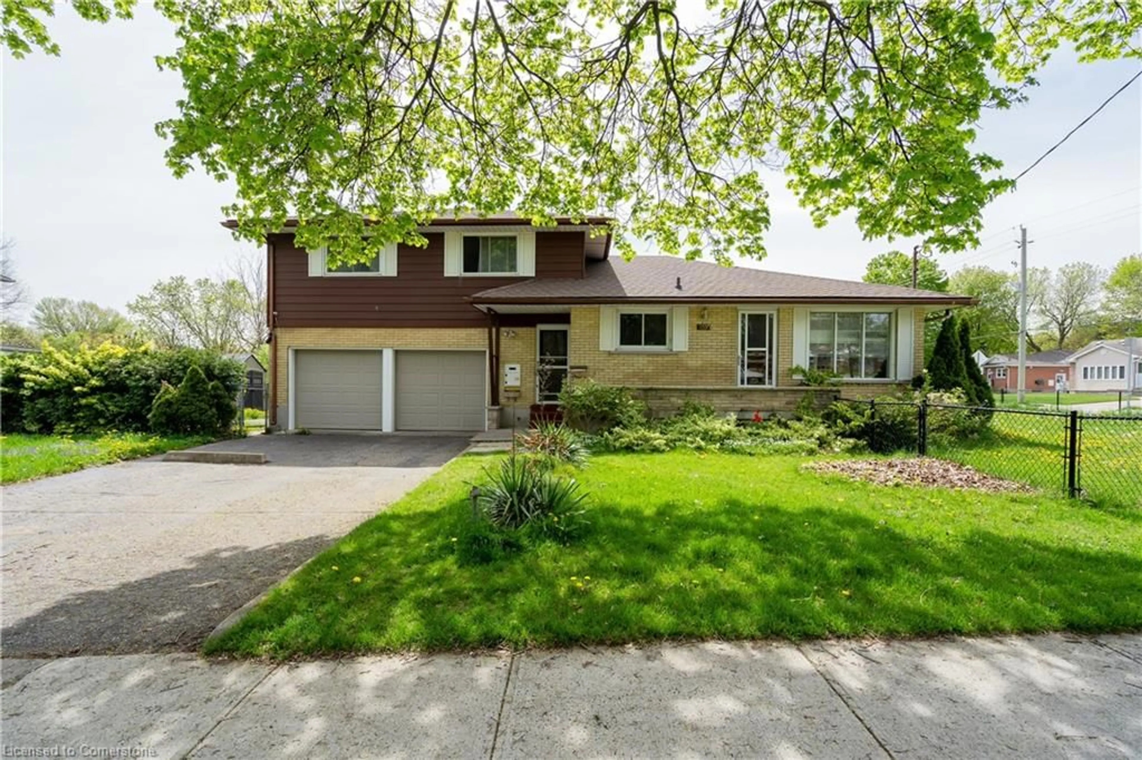 Home with brick exterior material, street for 155 Massey Ave, Kitchener Ontario N2C 1M6