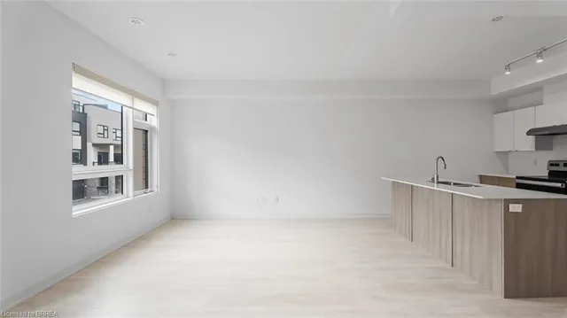 Additional property image - 1121 Cooke Blvd Unit 21