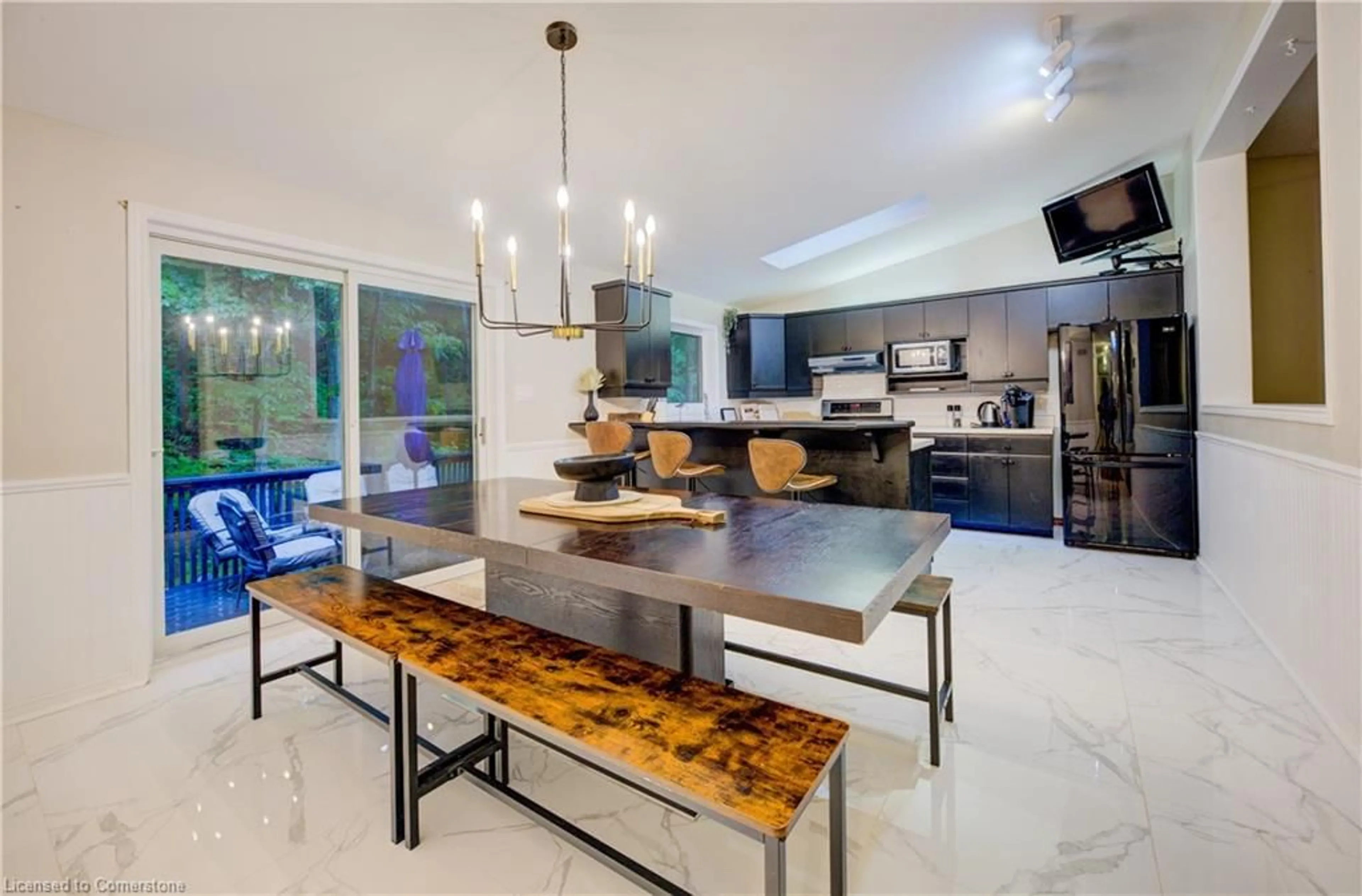 Open concept kitchen, ceramic/tile floor for 46 Blairs Trail, Huron-Kinloss Ontario N2Z 0B3