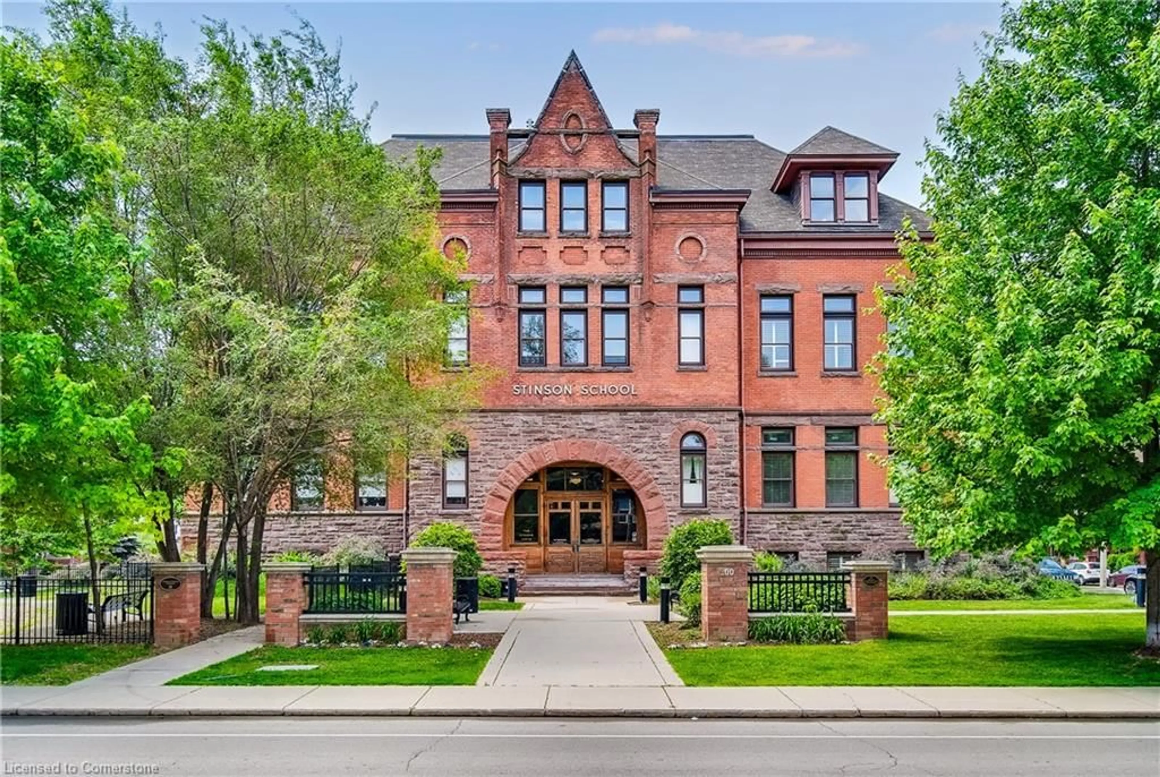 Home with brick exterior material, building for 200 Stinson St #101, Hamilton Ontario L8N 4J5