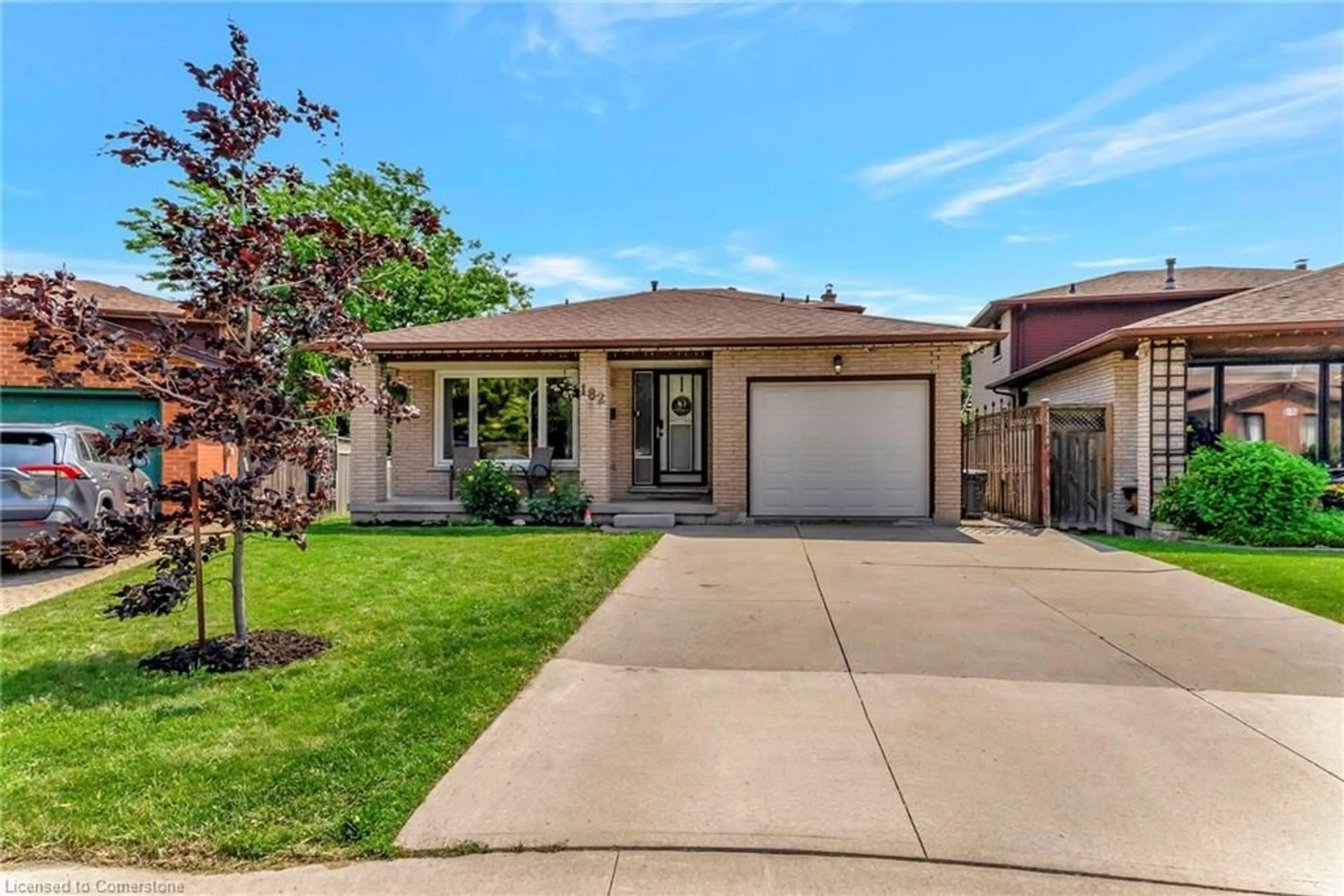 Home with brick exterior material, street for 182 Solomon Cres, Hamilton Ontario L8W 2G7