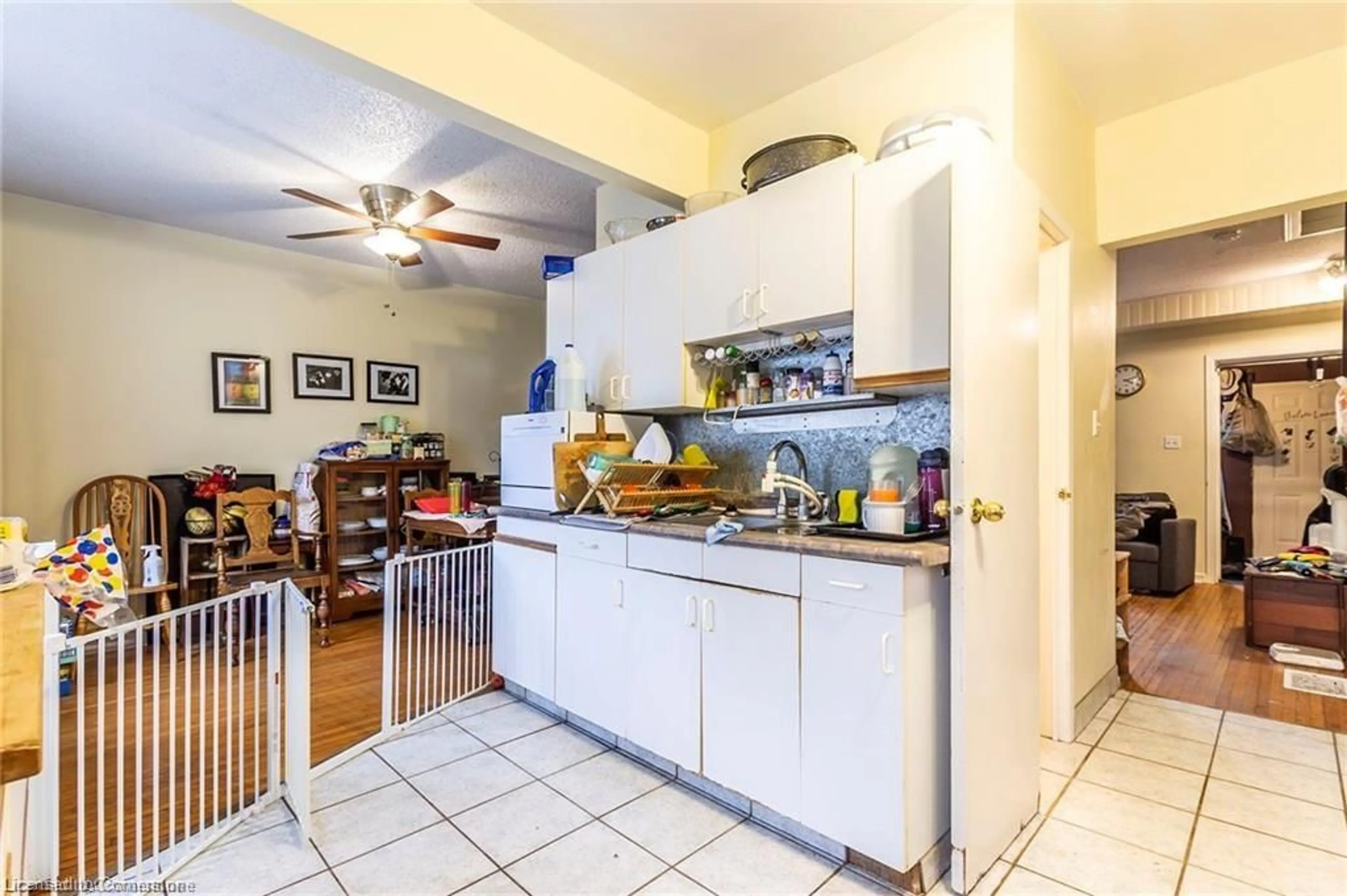 Unknown for 46 Shanley St, Kitchener Ontario N2H 5N9