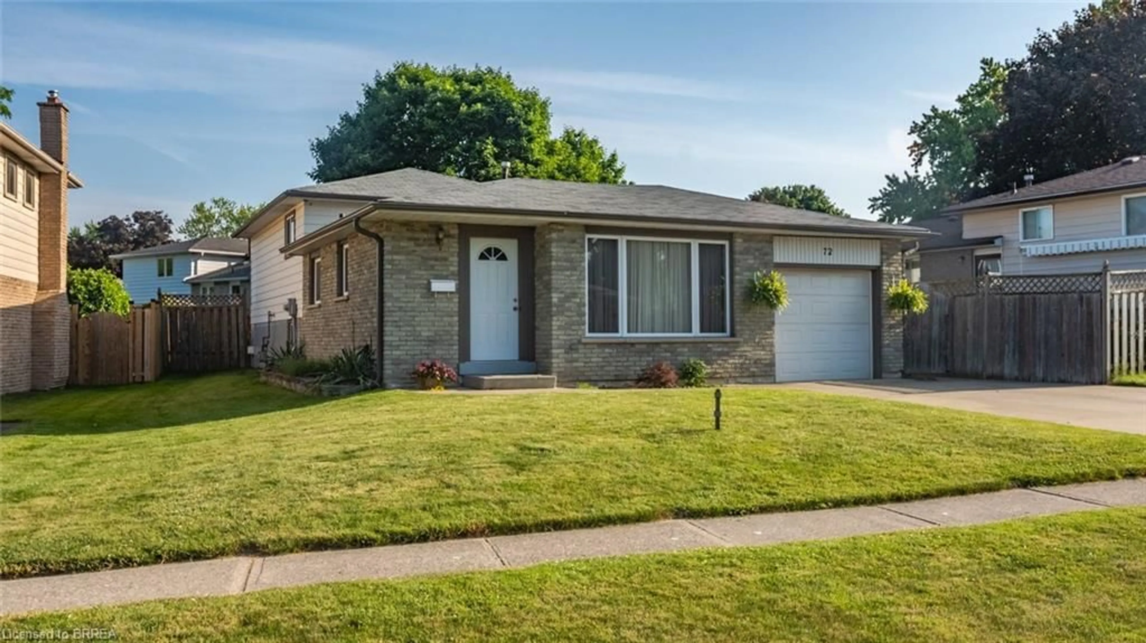 Home with brick exterior material, street for 72 Magnolia Dr, Paris Ontario N3L 3N3