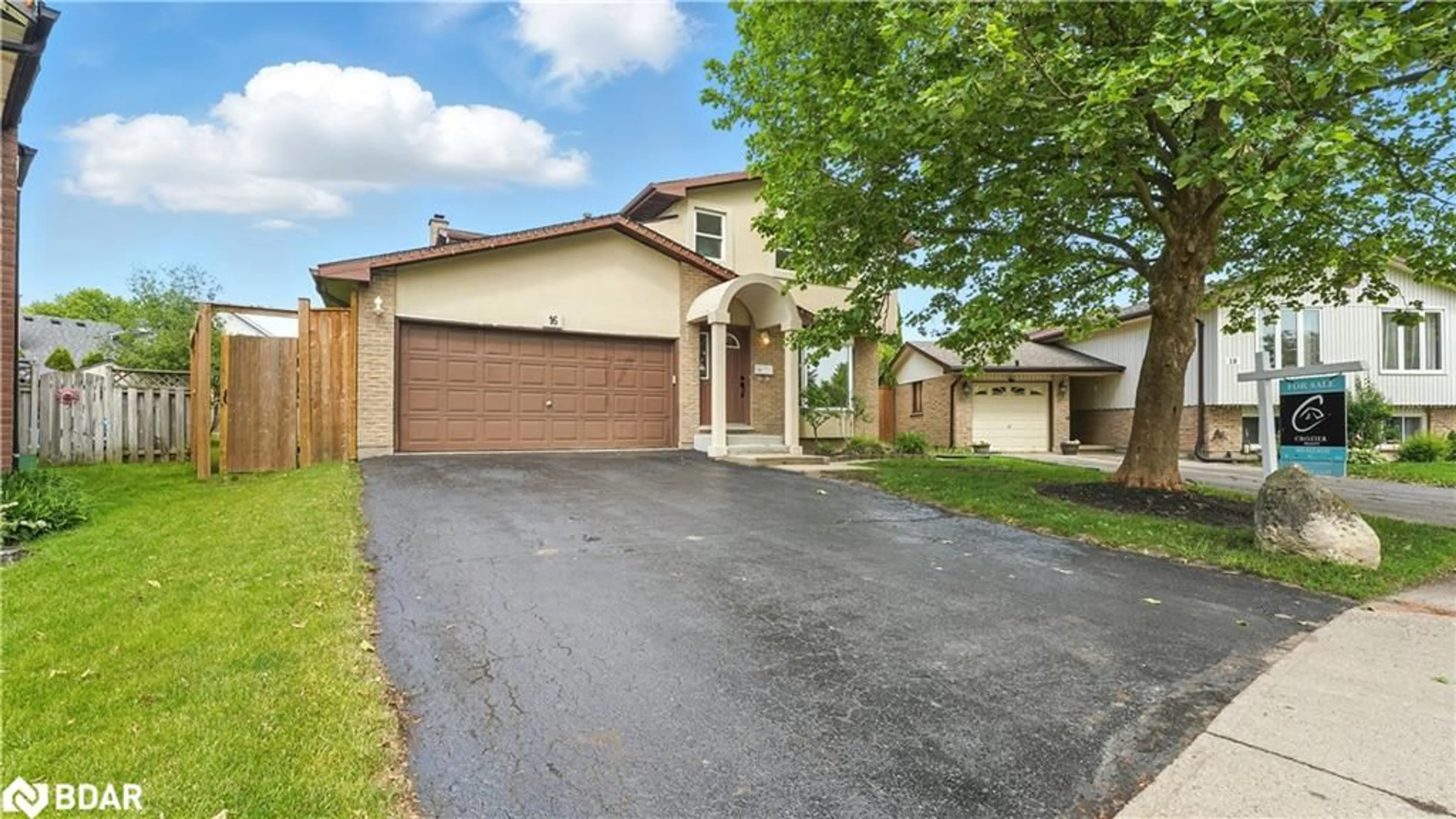 Unknown for 16 Hart Cres, London Ontario N6E 2W6