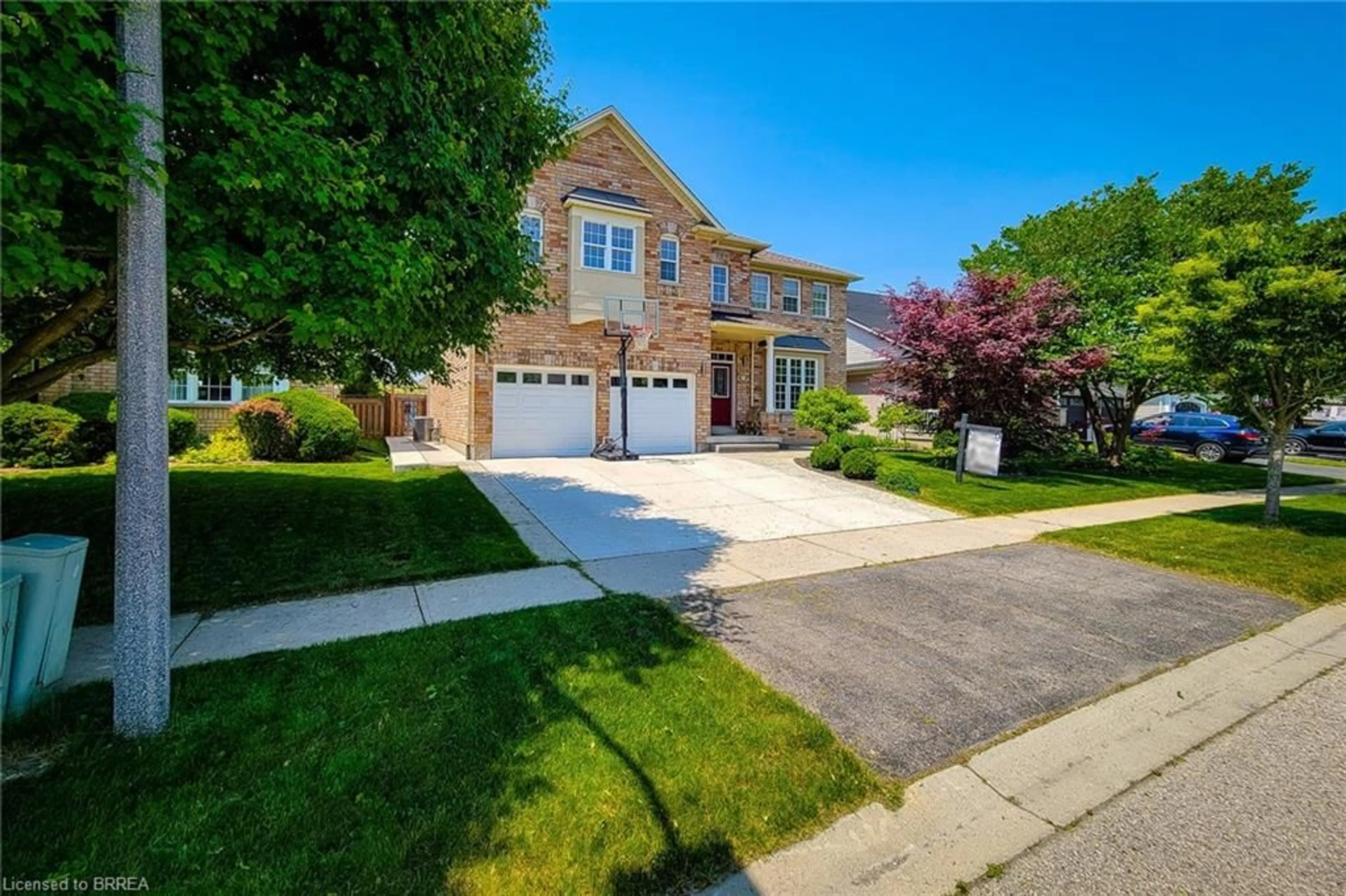Home with brick exterior material, street for 44 Webb Ave, Brantford Ontario N3T 6S6