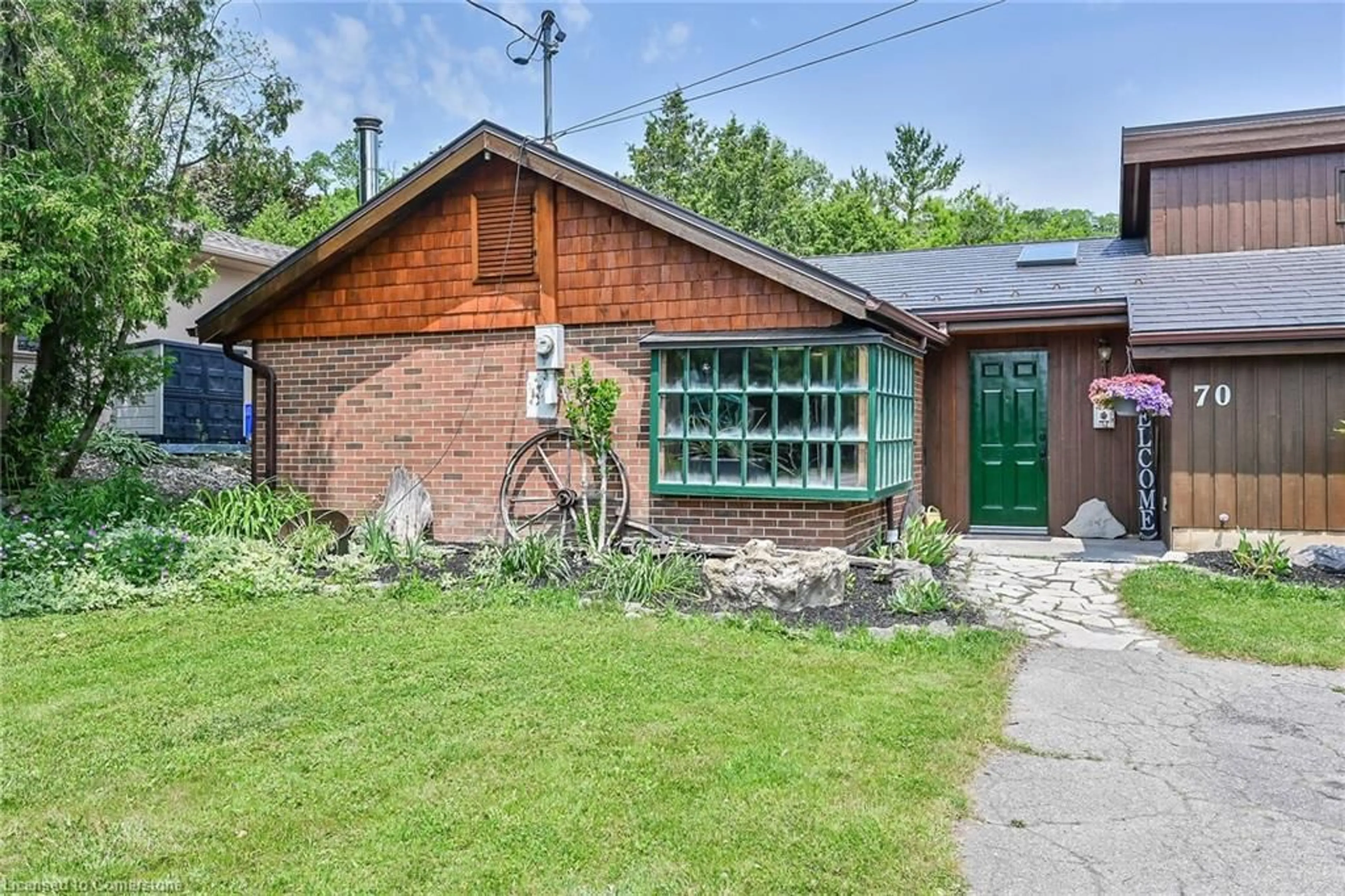 Home with brick exterior material, street for 70 Home St, Dundas Ontario L9H 5W3