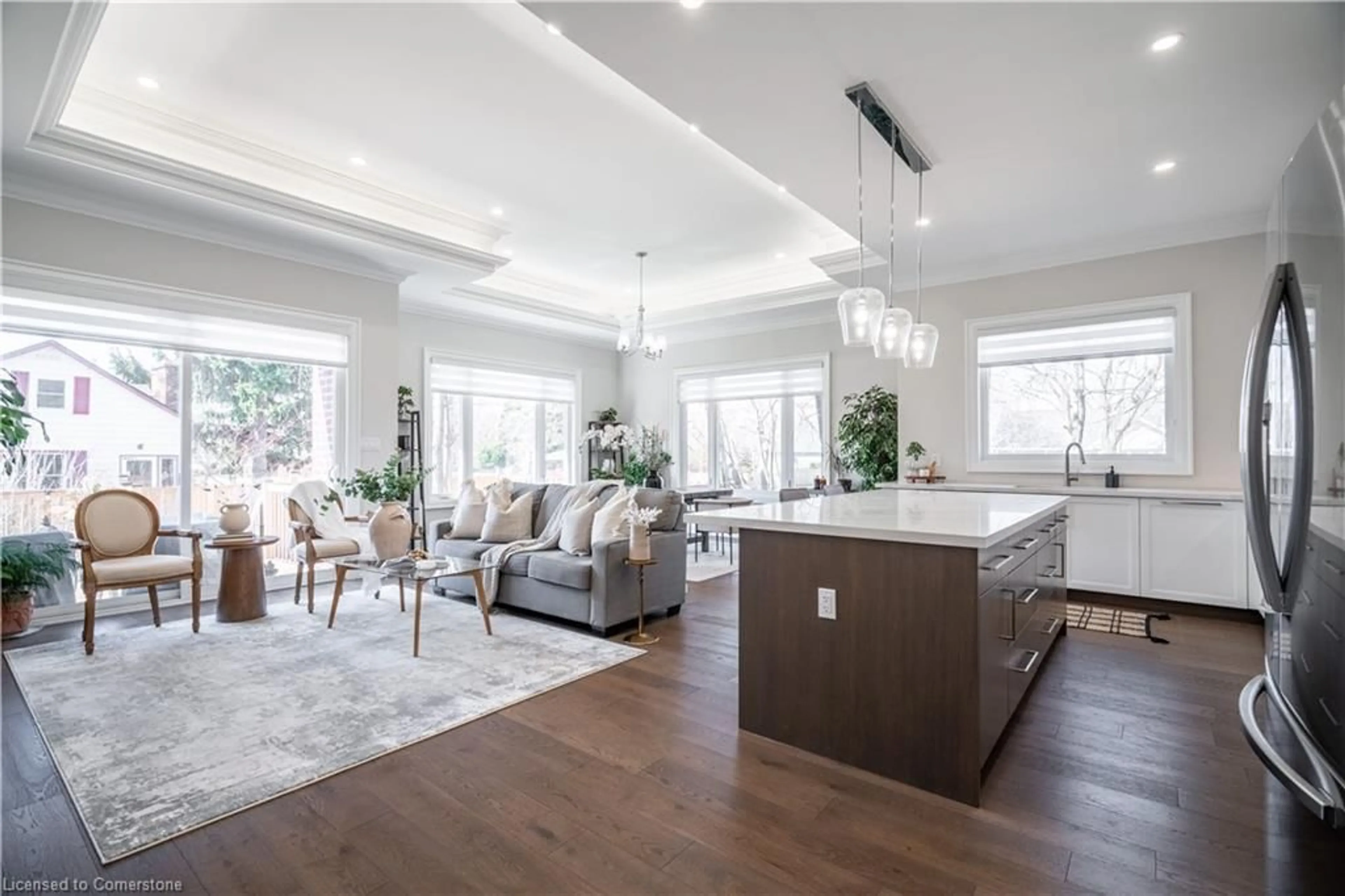Open concept kitchen, unknown for 87 The Promenade, Niagara-on-the-Lake Ontario L0S 1J0