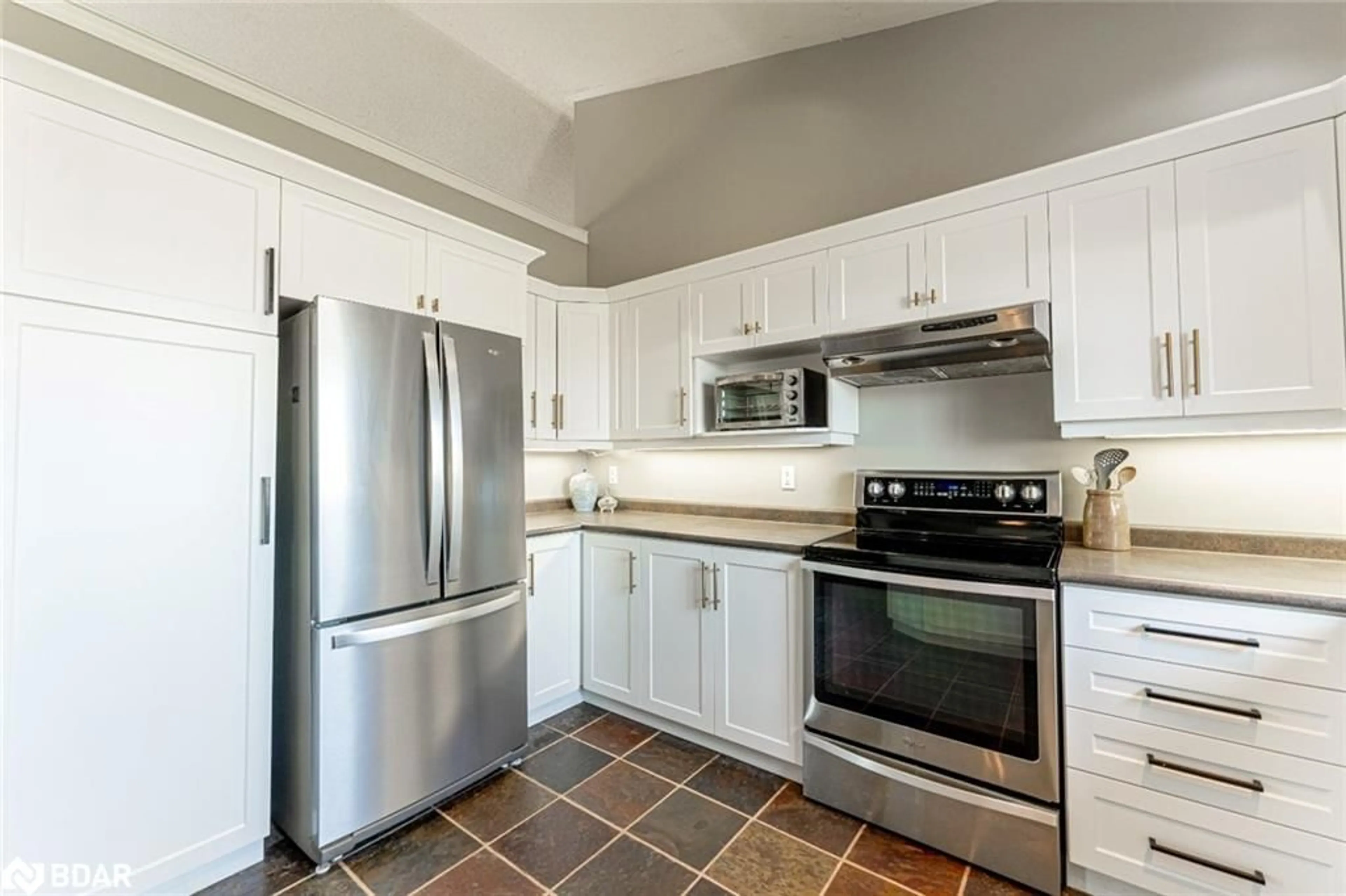 Standard kitchen, ceramic/tile floor for 3705 County Road 124, Nottawa Ontario L0M 1P0