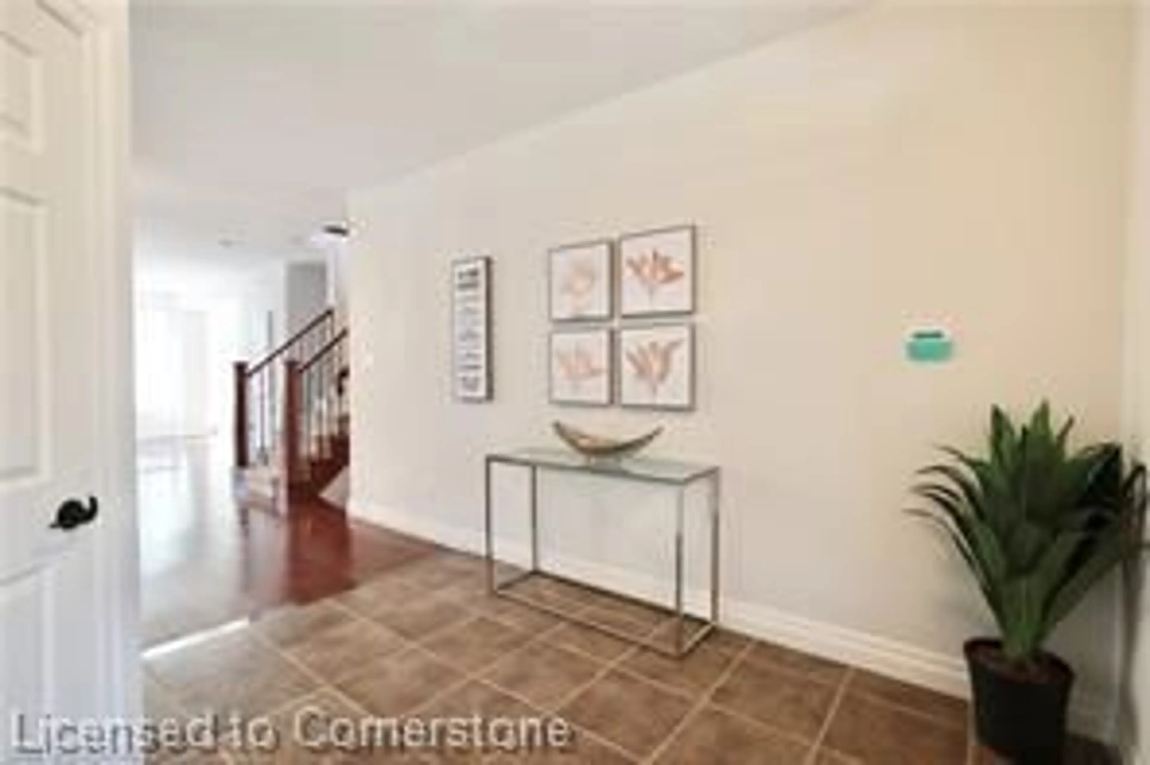 Indoor entryway for 341 Zeller Dr, Kitchener Ontario N2A 0B2