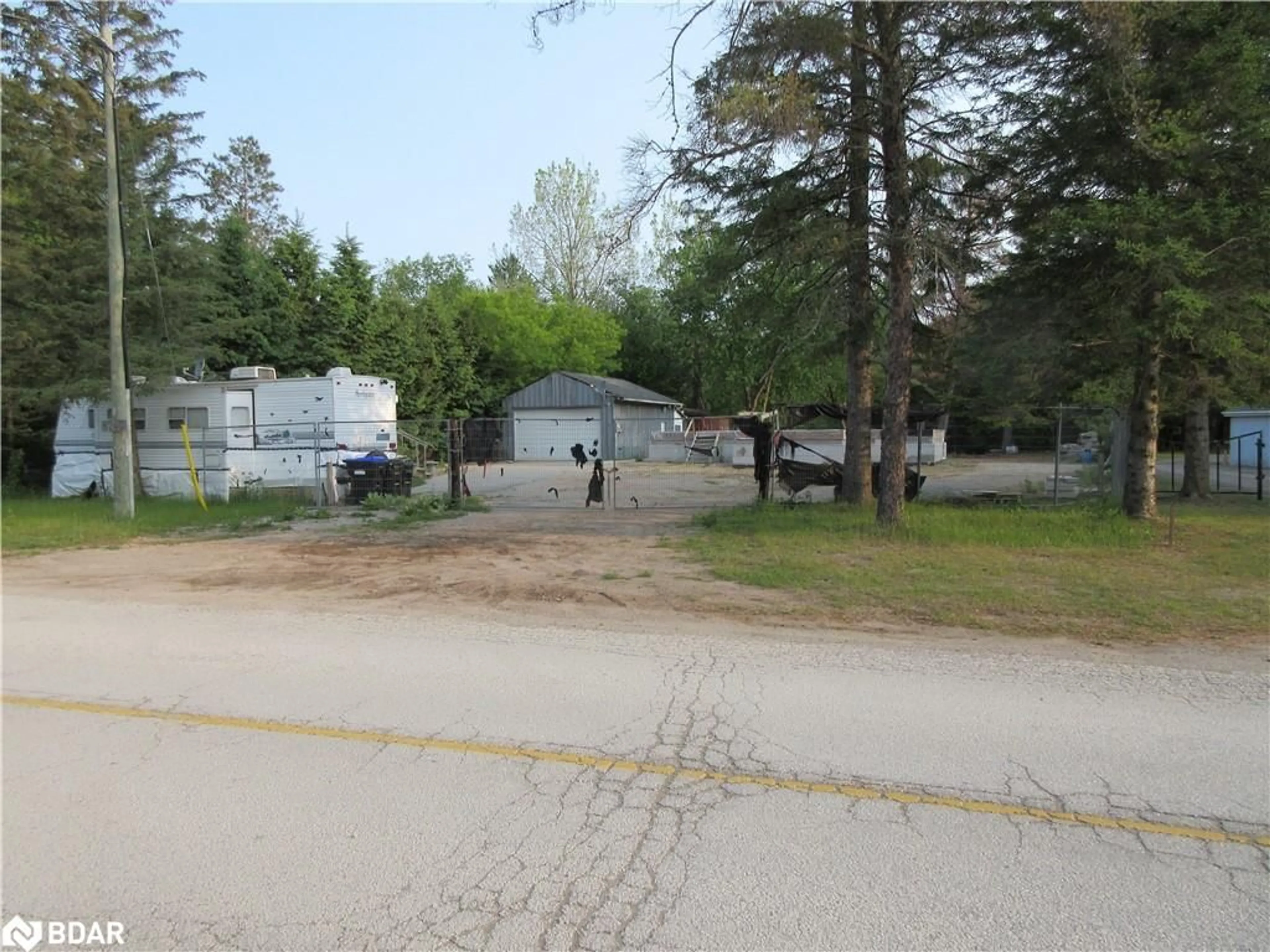Unknown for 8240 Main St, Lisle Ontario L0M 1M0