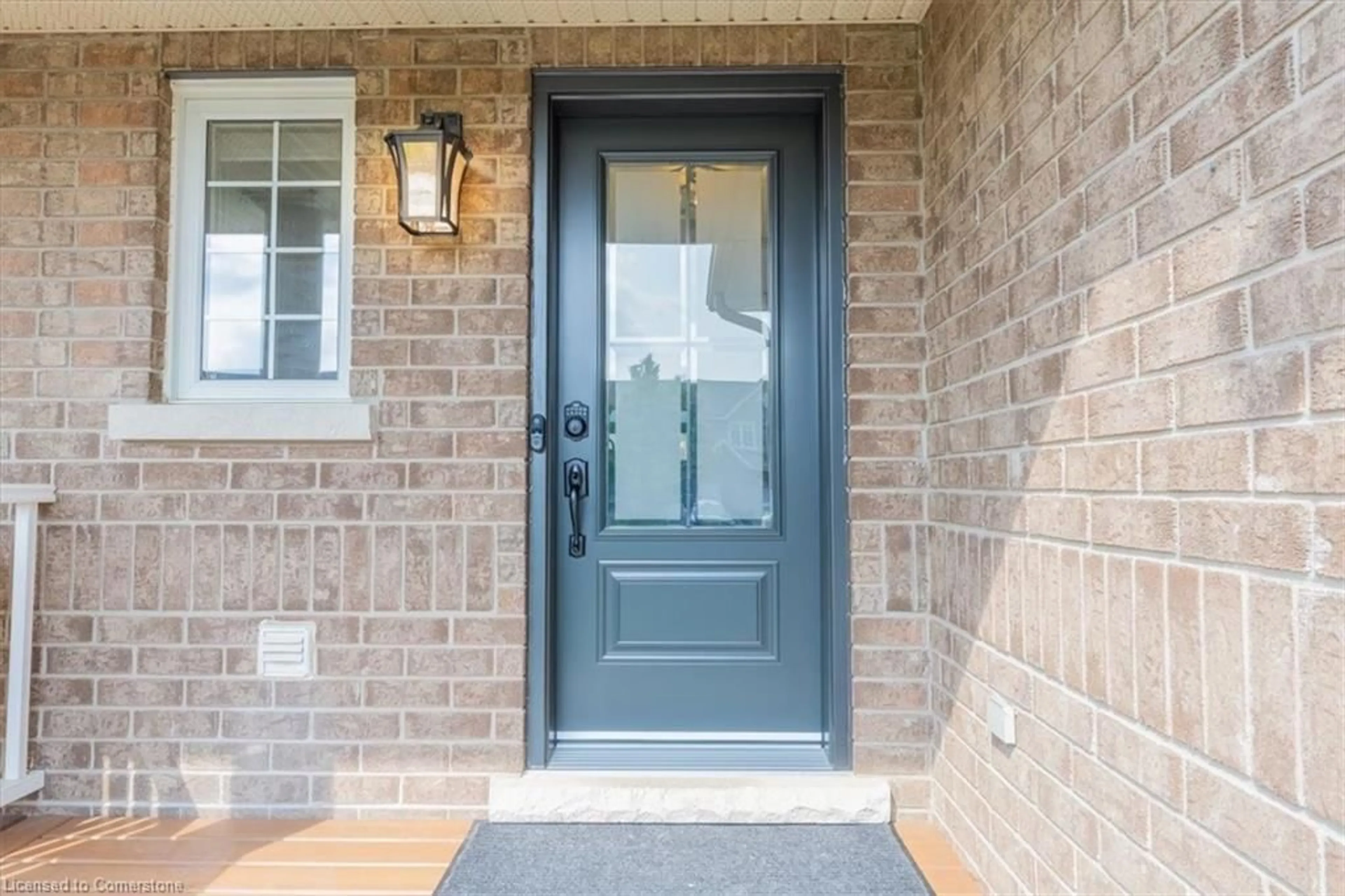 Indoor entryway for 4 Ruthven Cres, Alliston Ontario L9R 0A7