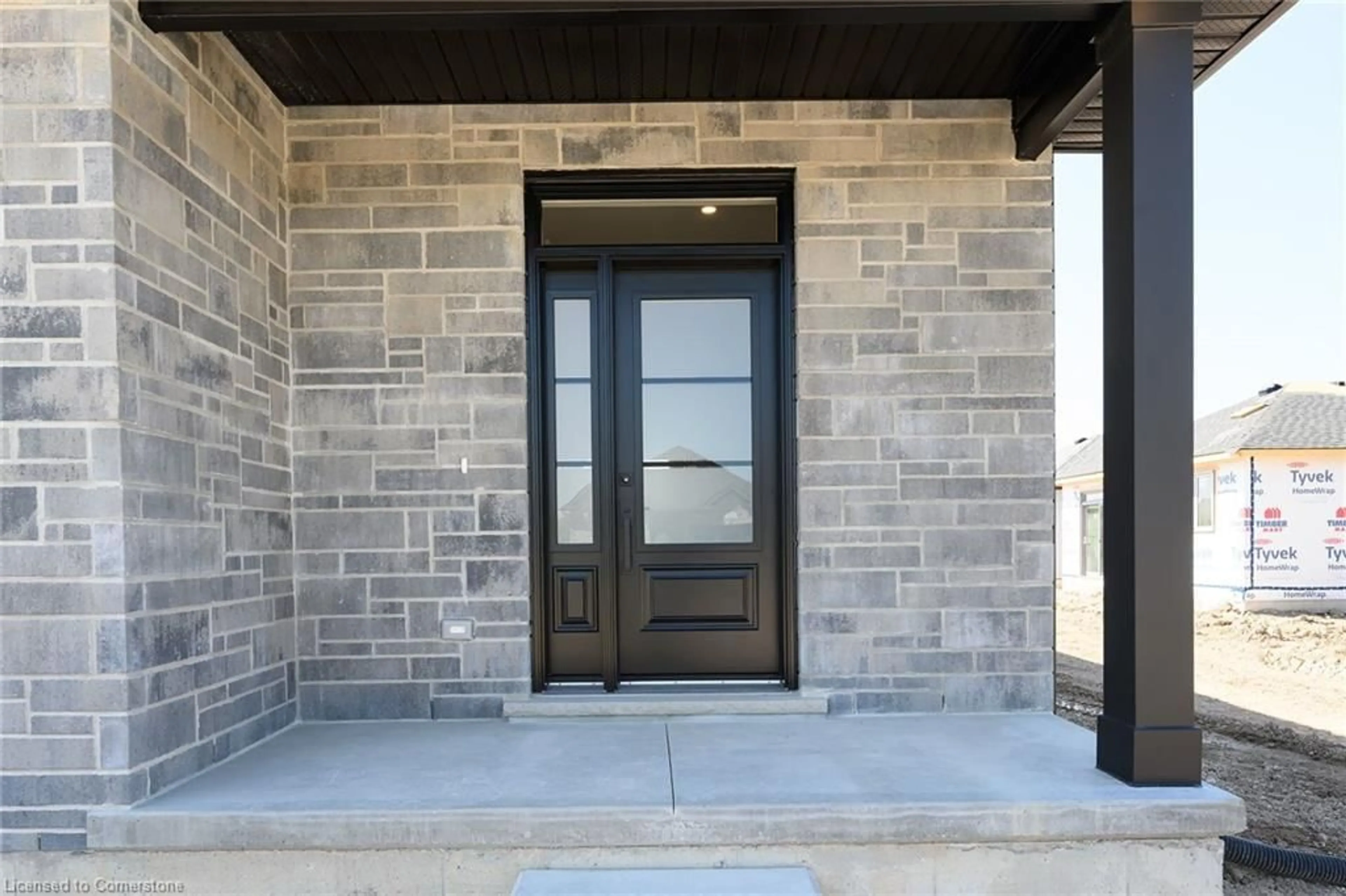 Indoor entryway for 160 Craddock Blvd, Jarvis Ontario N0A 1J0