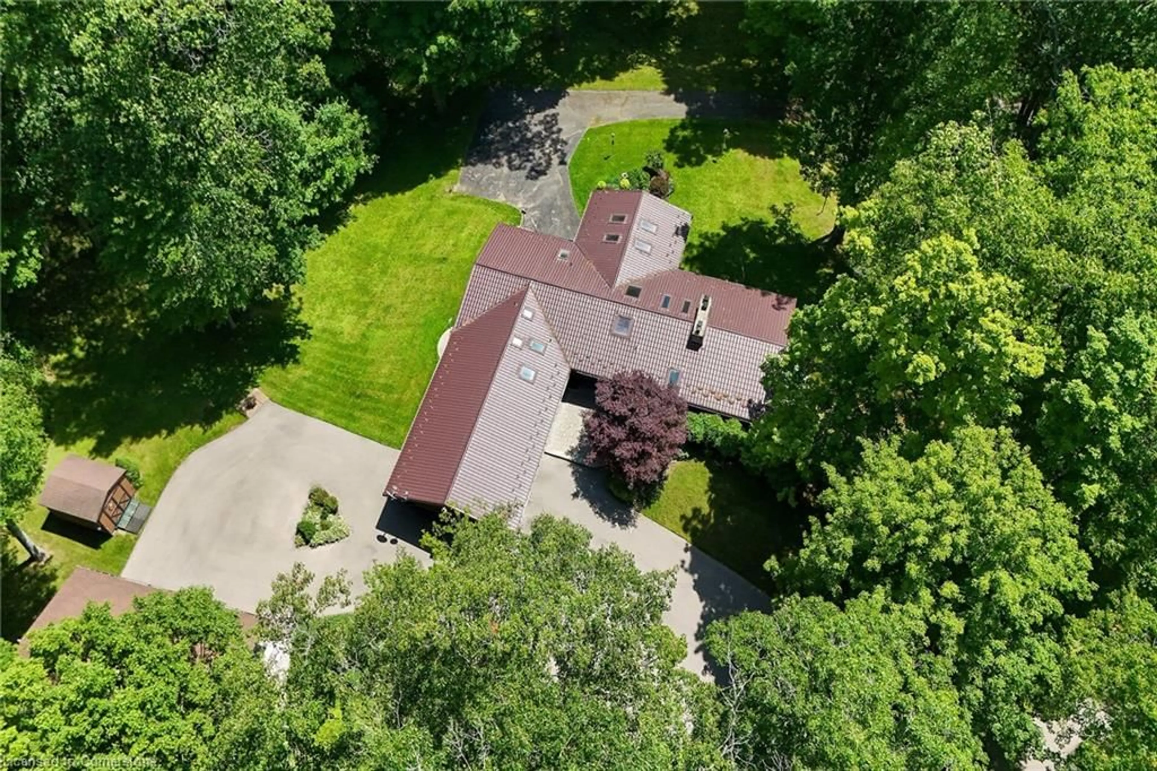 A pic from outside/outdoor area/front of a property/back of a property/a pic from drone, unknown for 280 Mclean School Rd, St. George Ontario N0E 1N0