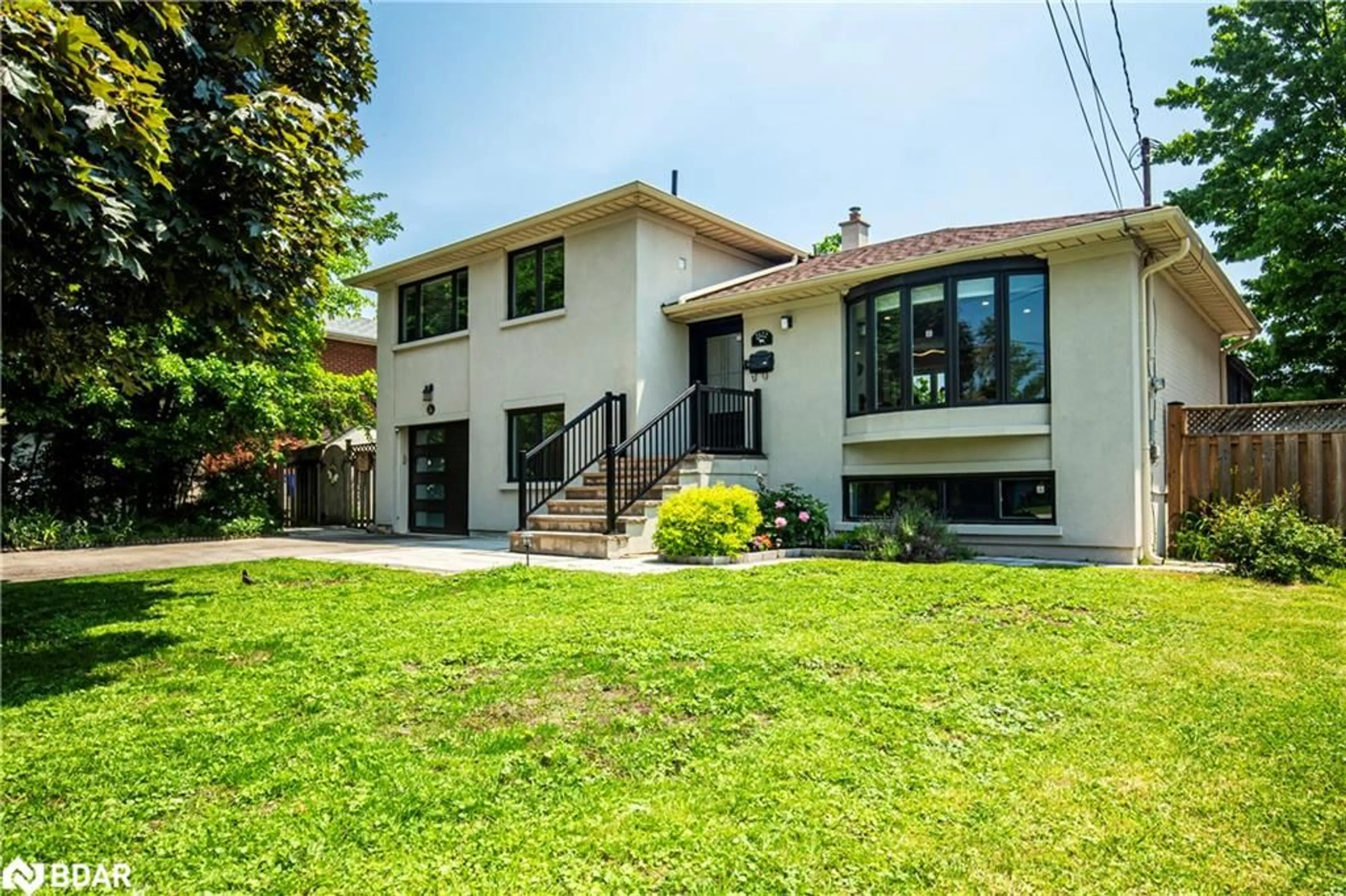 Home with brick exterior material, street for 2122 Bridge Rd, Oakville Ontario L6L 2G1