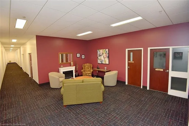Additional property image - 262 Dundas St Unit 406