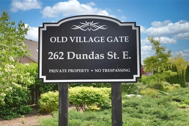 Additional property image - 262 Dundas St Unit 406