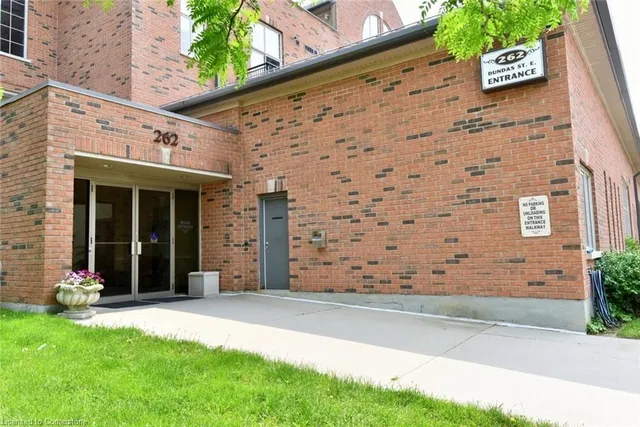 Additional property image - 262 Dundas St Unit 406