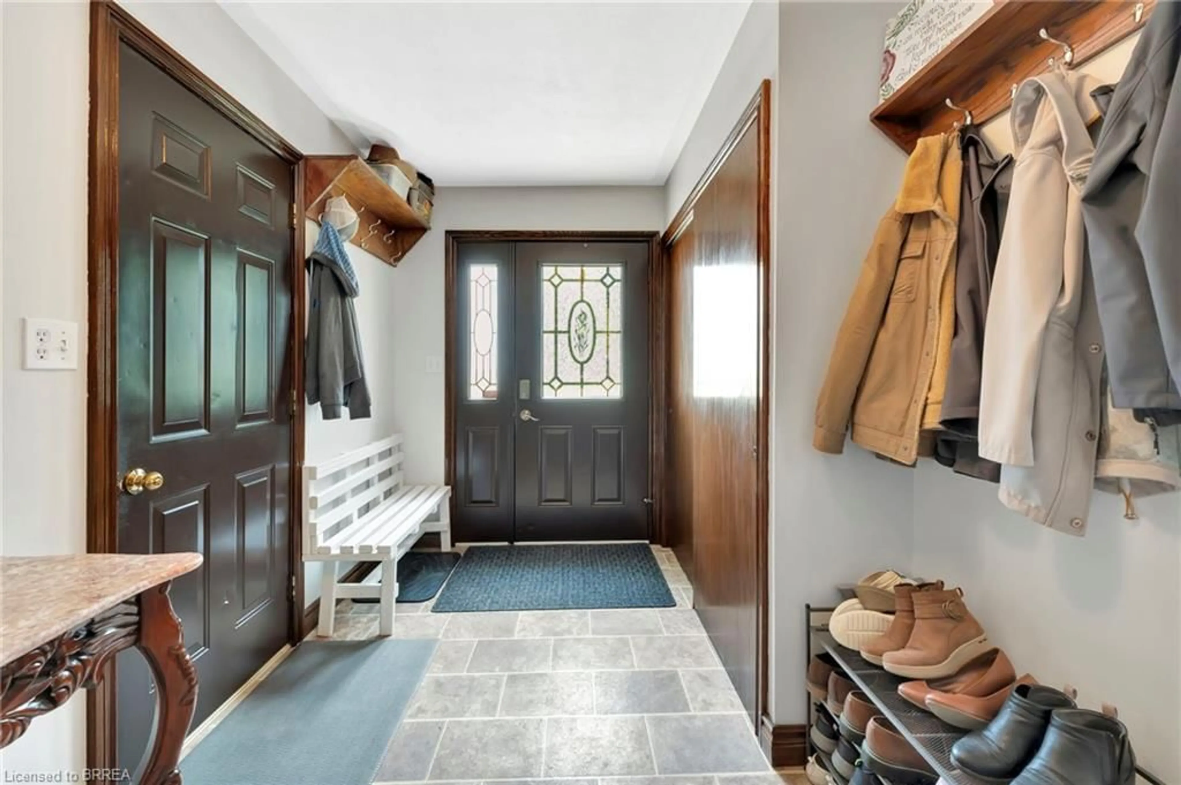 Indoor entryway for 1331 Concession 12 Rd, Langton Ontario N0E 1G0