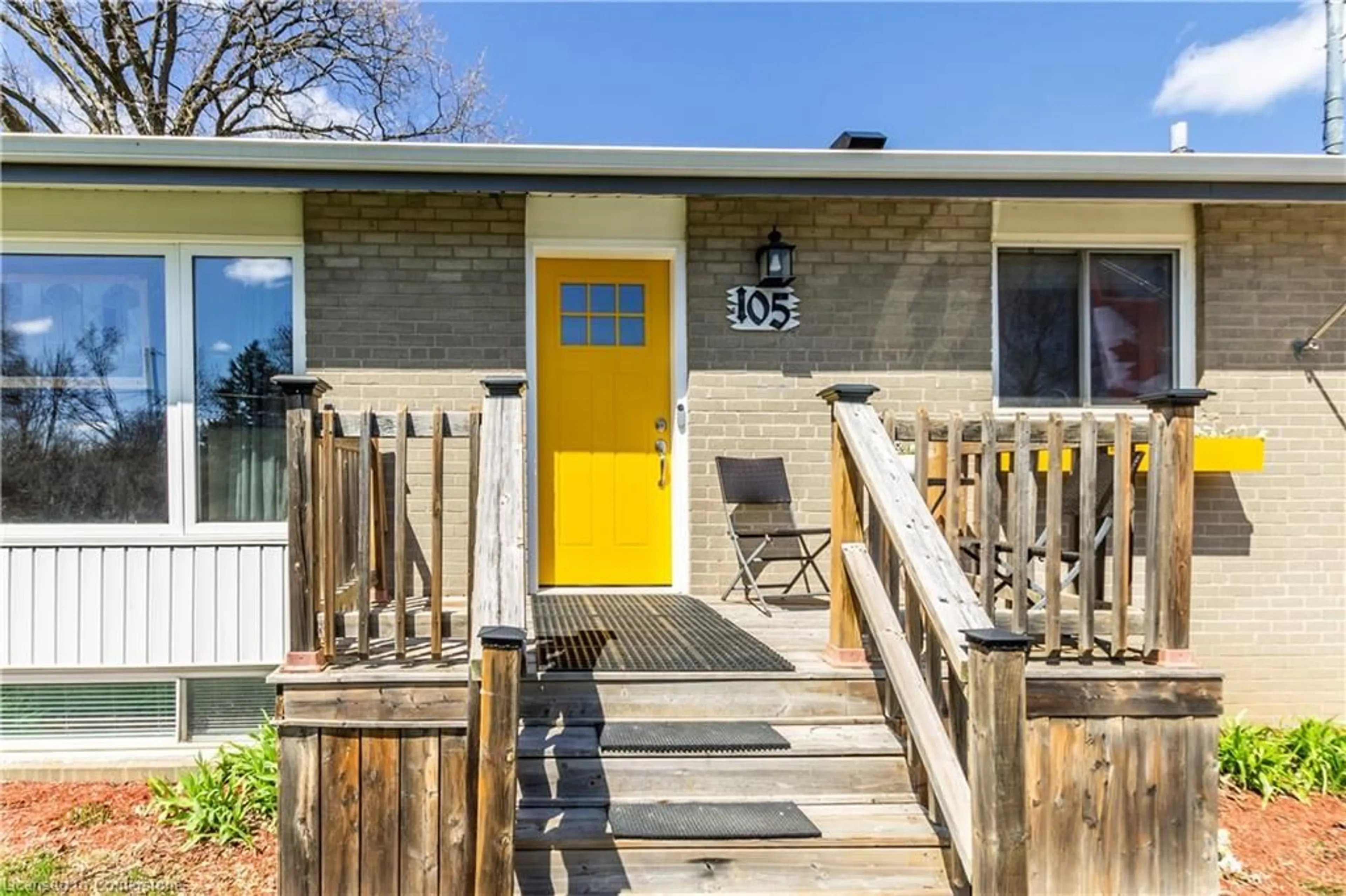 Unknown for 105 Anne Blvd, Milton Ontario L9T 1A1