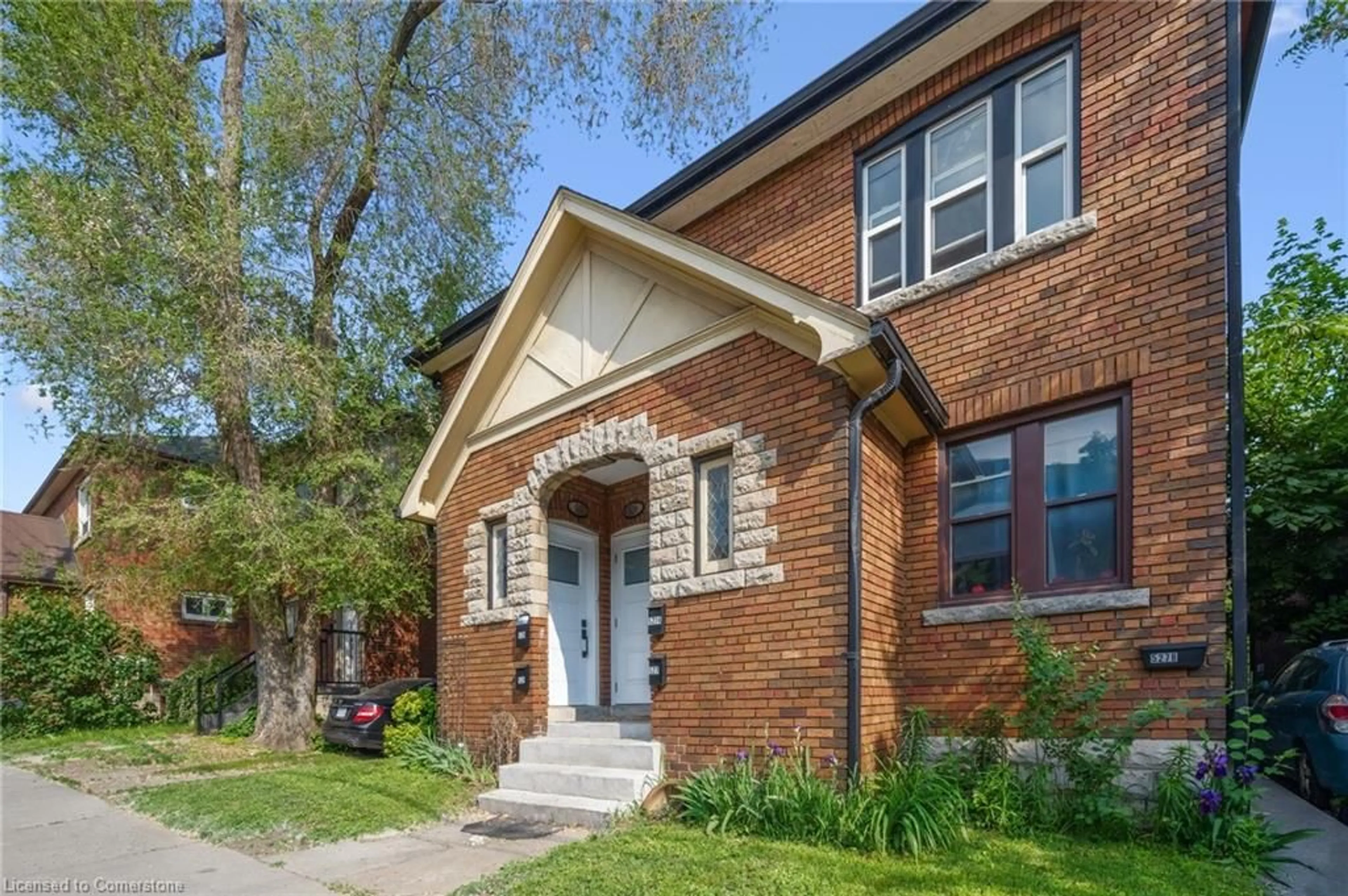 Home with brick exterior material, street for 527 Kingston Rd, Toronto Ontario M4L 1V5
