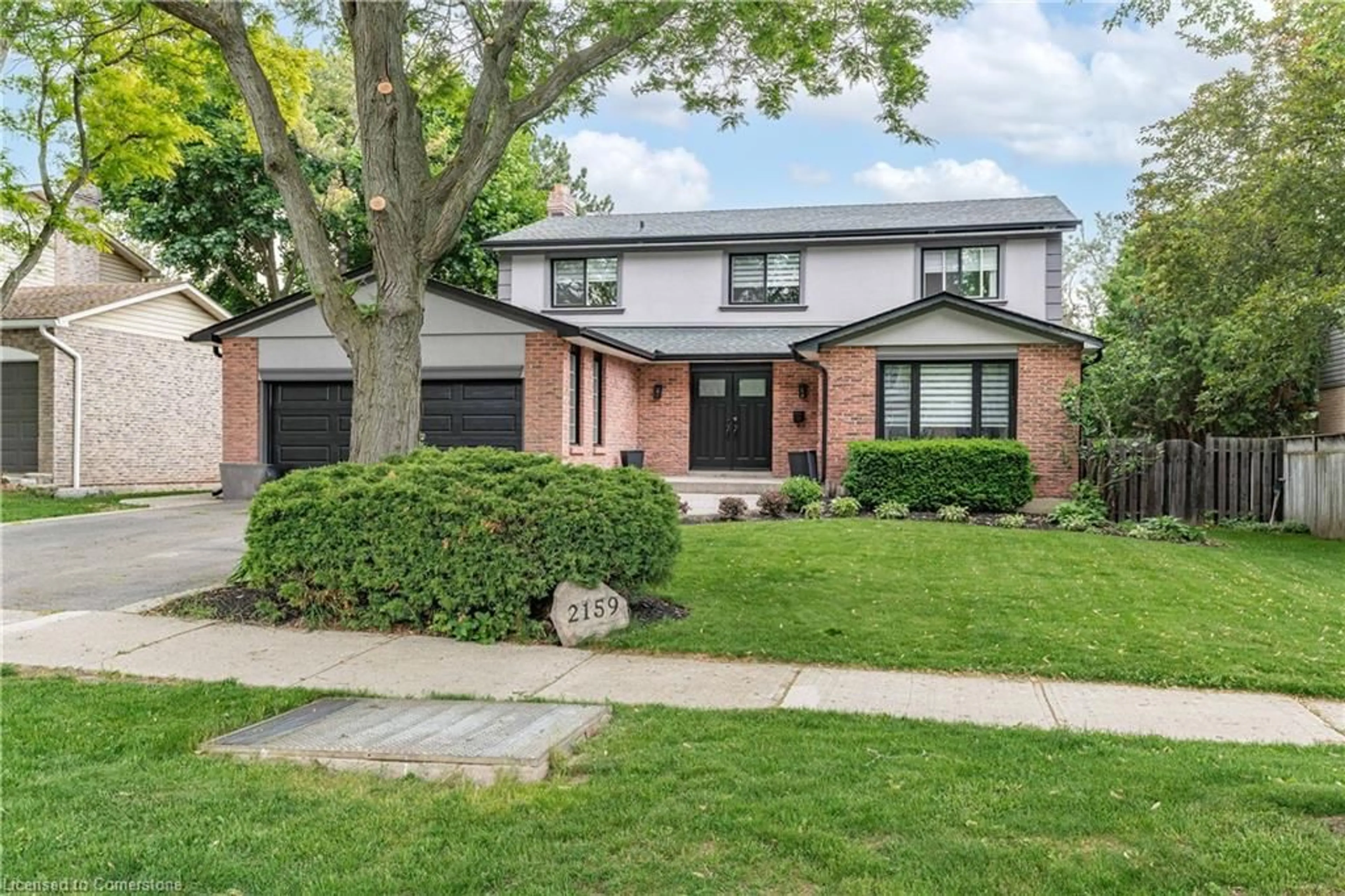 Home with brick exterior material, street for 2159 Belgrave Crt, Burlington Ontario L7P 3R5