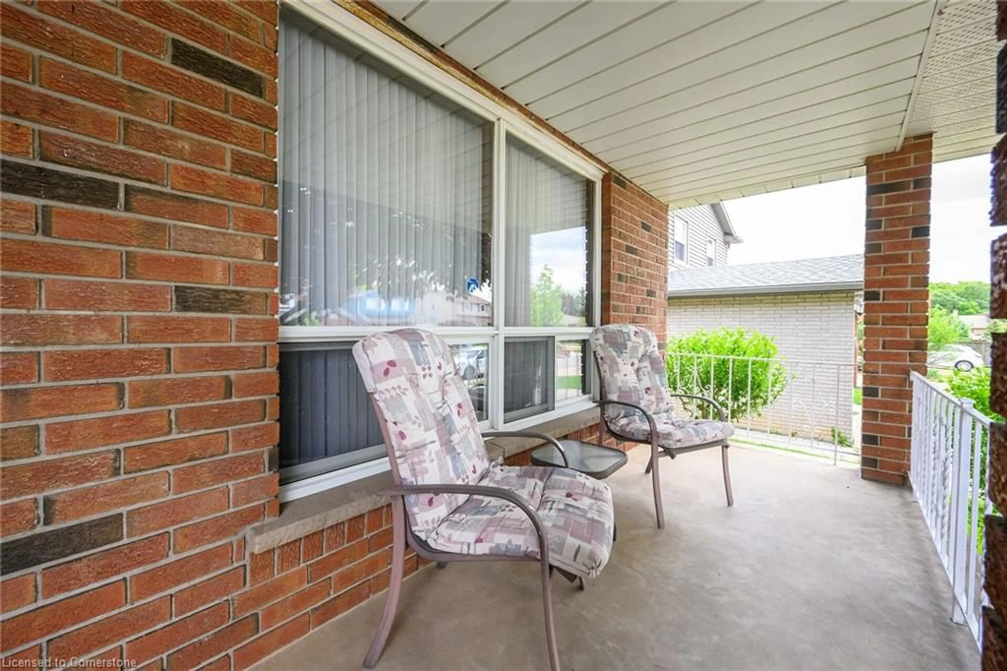 Patio, water/lake/river/ocean view for 24 Pheasant Pl, Hamilton Ontario L9A 4Z1