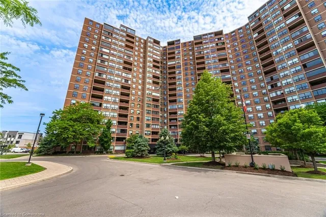 Property image for 714 The West Mall Unit 811