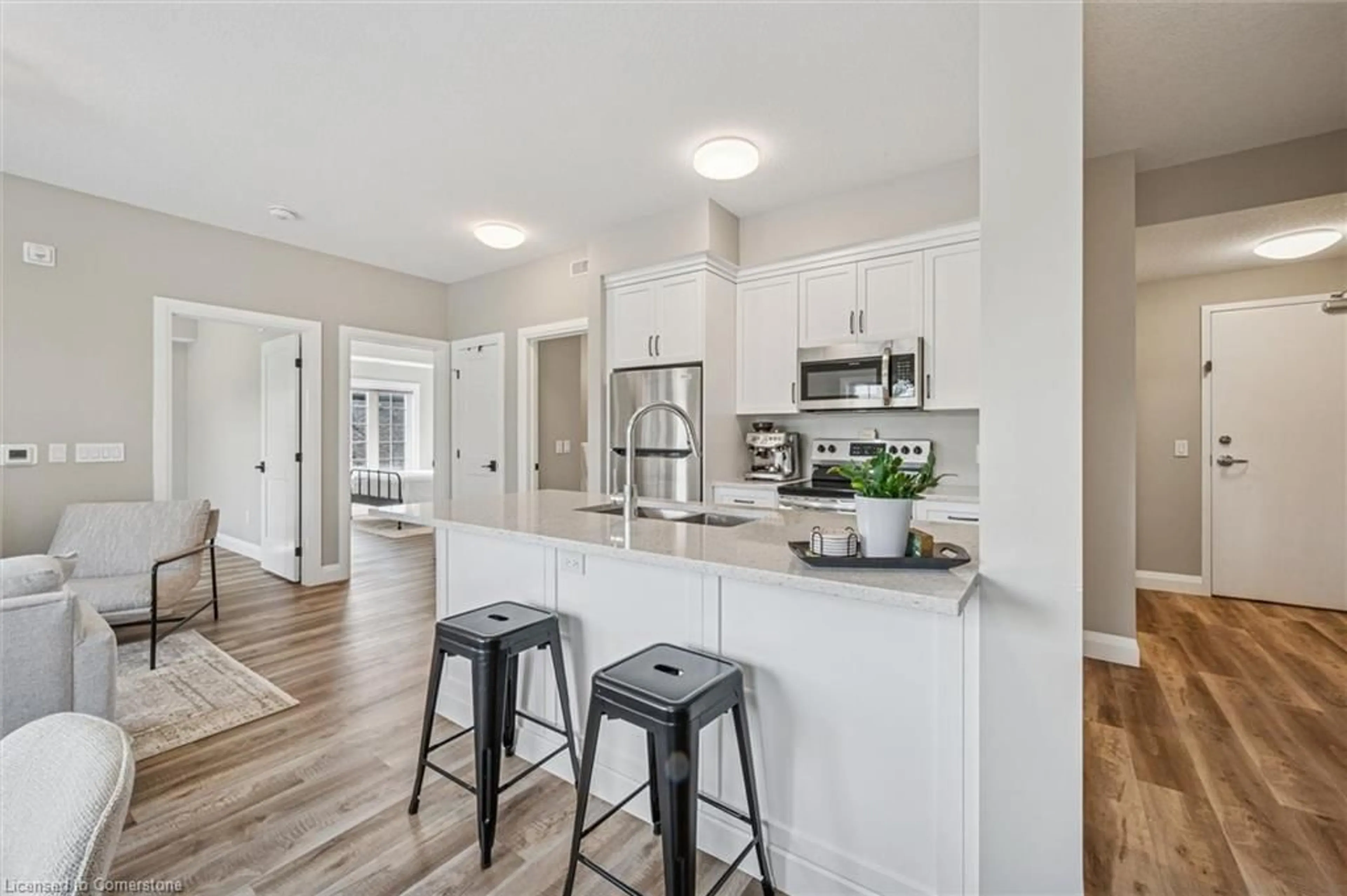 Open concept kitchen, unknown for 25 Murray Court Crt #5, Milverton Ontario N0K 1M0