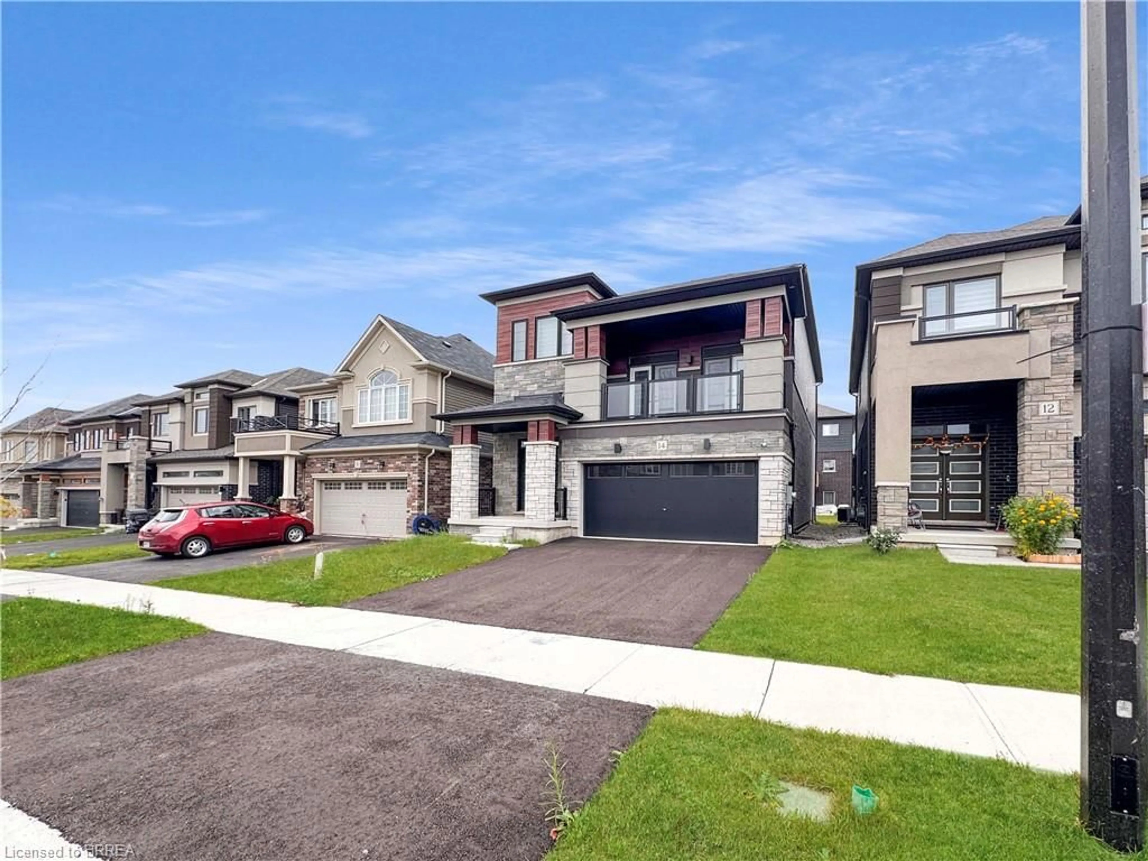 Home with brick exterior material, street for 14 Brewis St, Paris Ontario N3L 3E3